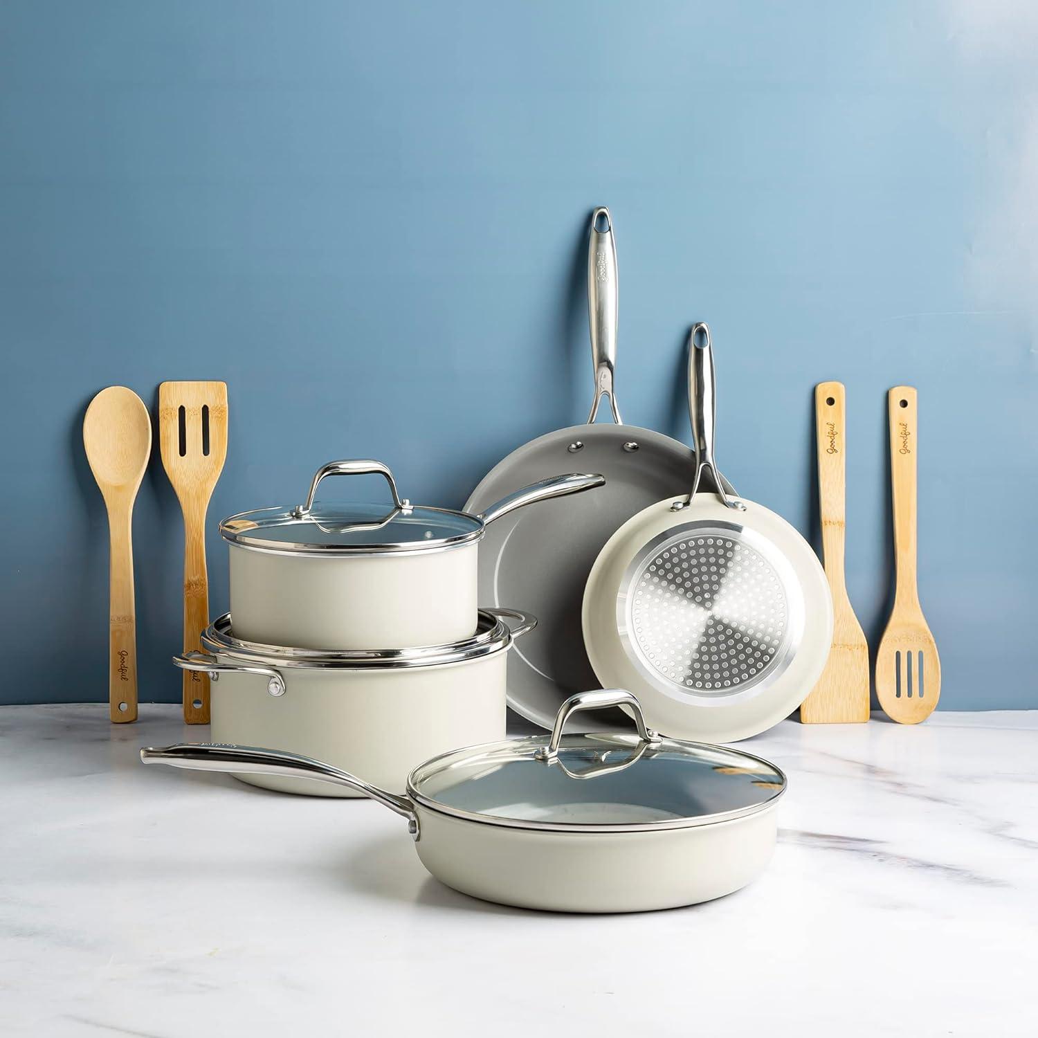 Cream 12-Piece Nonstick Aluminum Cookware Set with Glass Lids