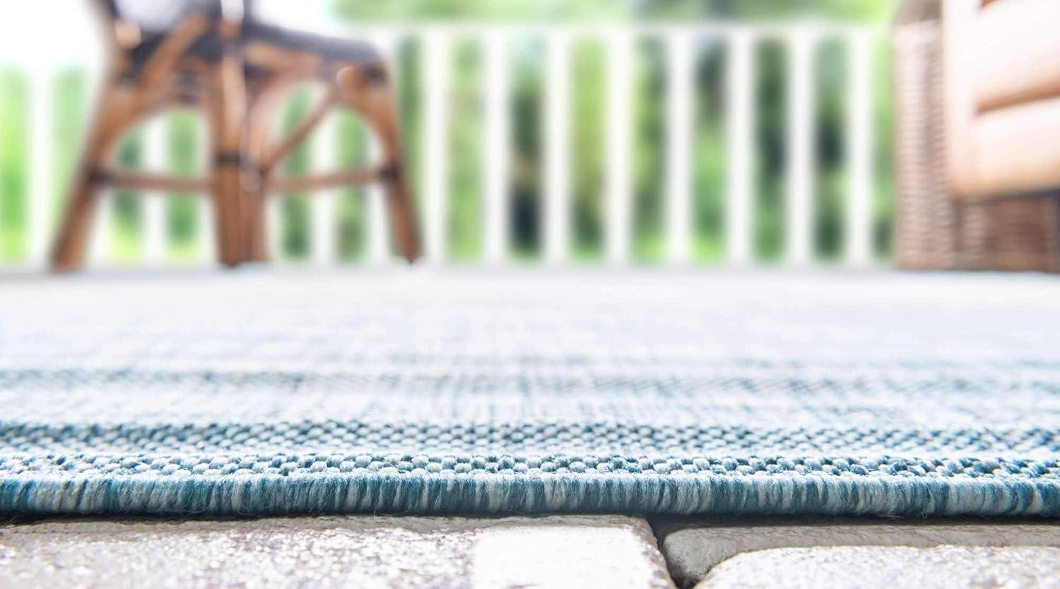 Aqua Blue Abstract Easy-Care Outdoor 4' x 6' Rug