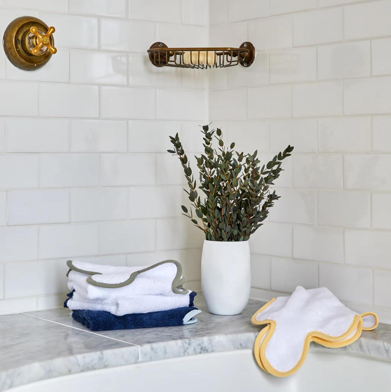 Kassatex Chairish Towels - Peach/Berry/Bath Towel