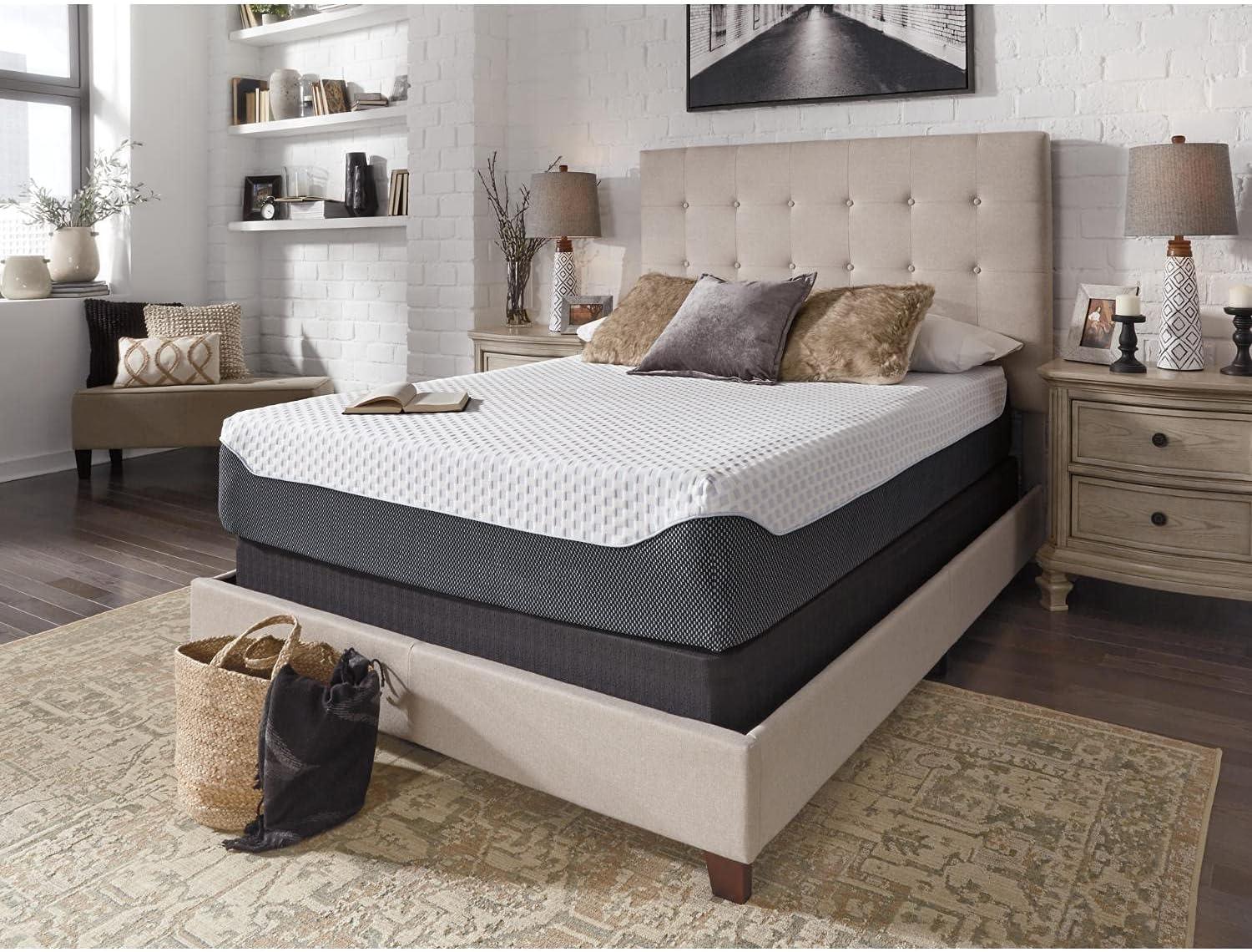 Contemporary White Twin Memory Foam Mattress with Cooling Technology