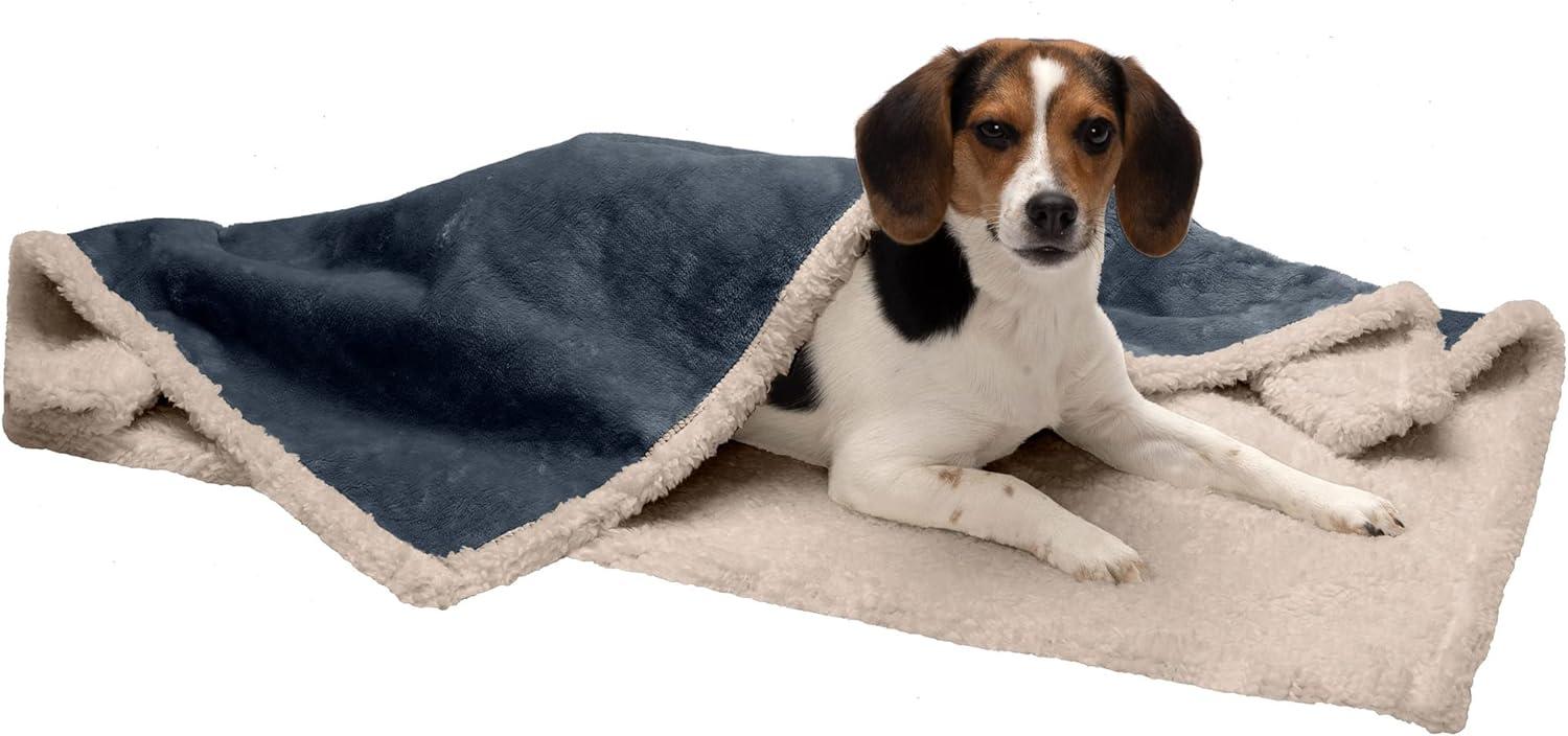 FurHaven Snuggly & Warm Soft-Edge Warming Waterproof Blanket