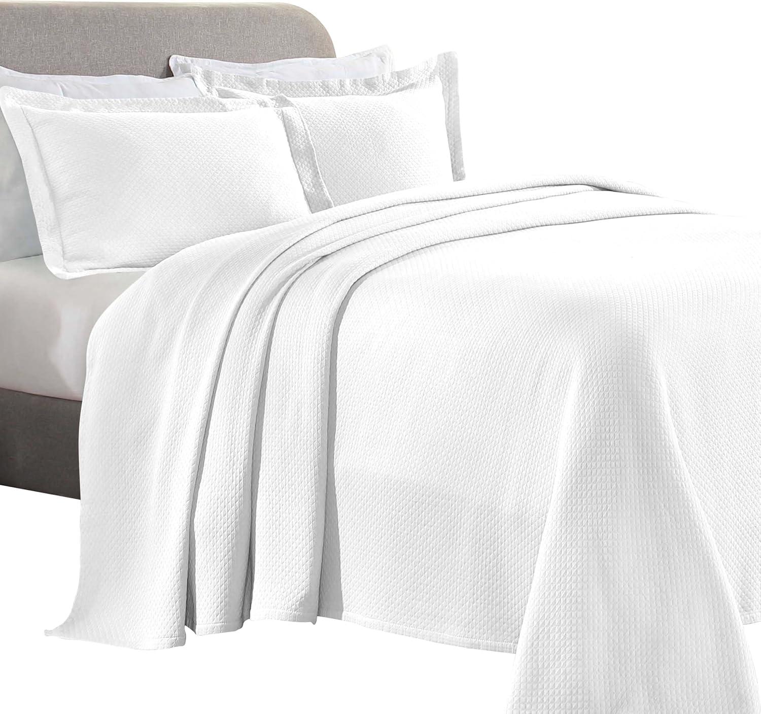 Superior Solitaire Cotton Decorative Bedspread and Sham Set, Queen, White