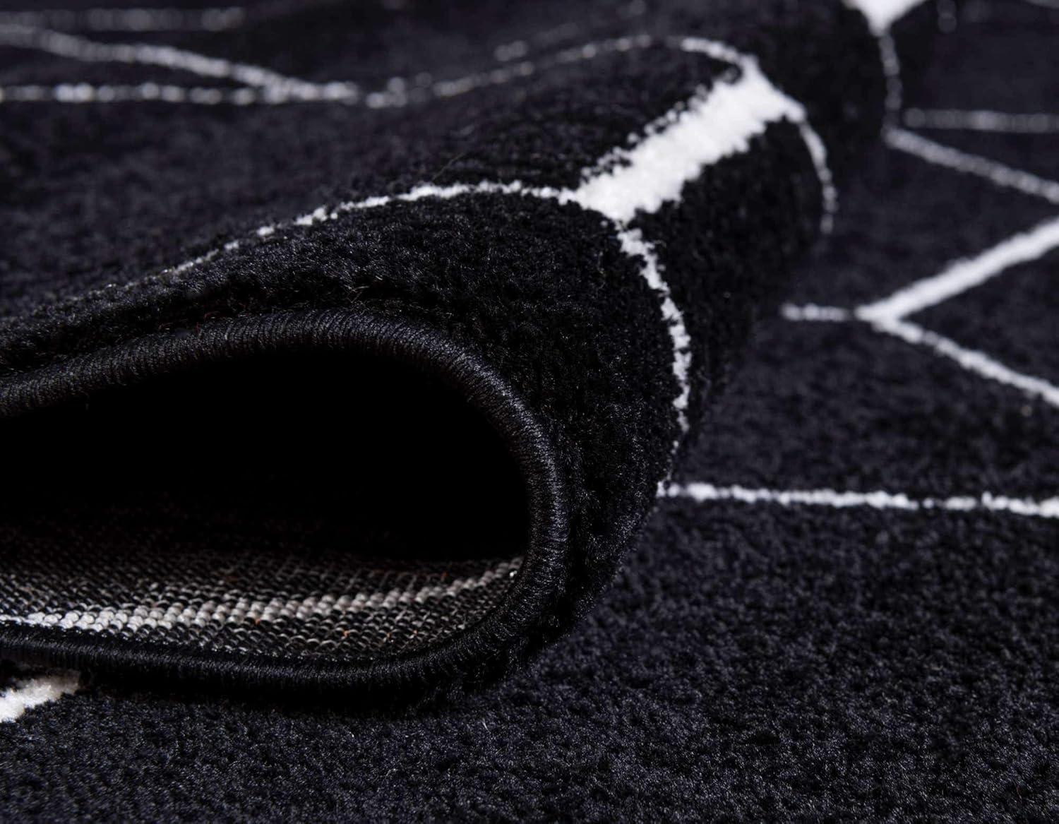 Unique Loom 7' 0 x 10' 0 Trellis Frieze Geometric Black Area Rug