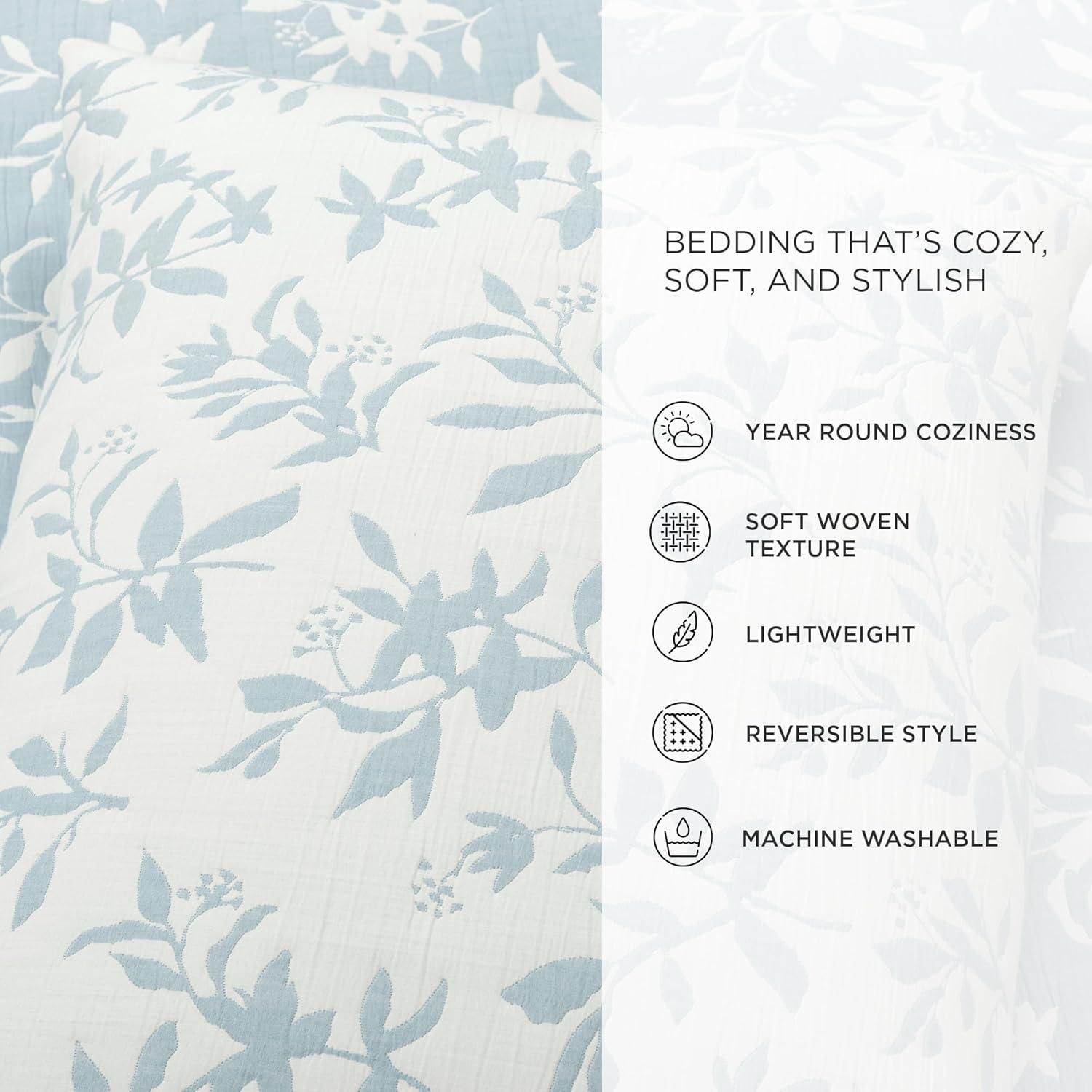 Lush Decor Floral Jacquard Reversible Soft Matelassé Quilt 3Pc Set