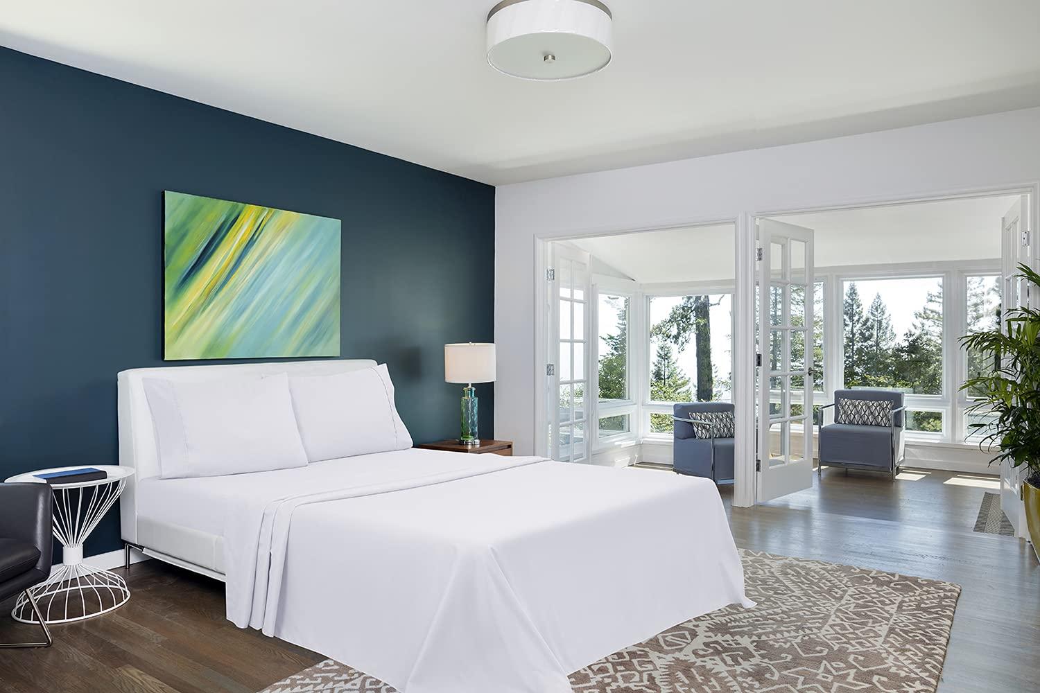 Lavisun Twin Flat Sheets Only, 6 Pack Soft Brushed Microfiber Bedding Sheets for Hotel, Massage, Hospital, Home, Dorm, Bulk Flat Sheets Only Twin Size (White)