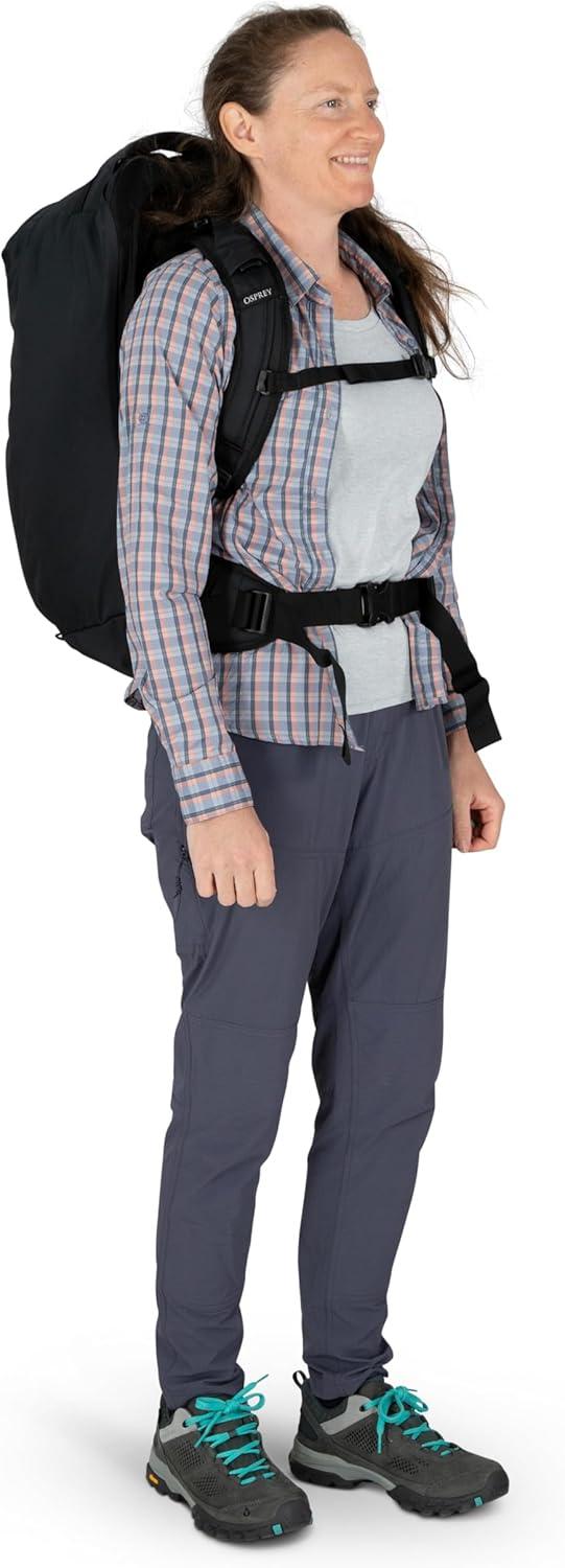 Osprey Farpoint 40 Color: Black, Size: O/S