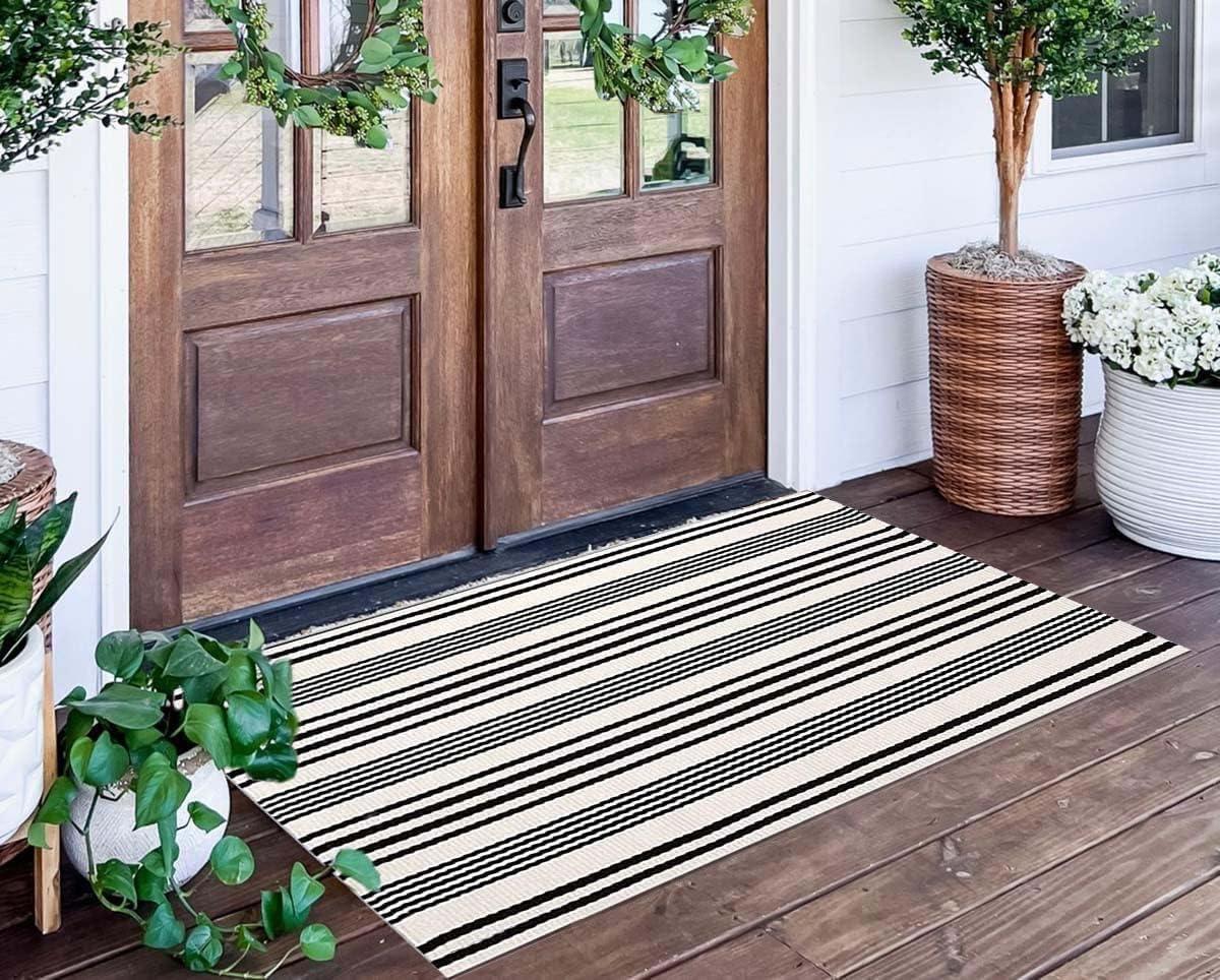 Black and White Striped Hand-Woven Outdoor Rug 24'' x 51''