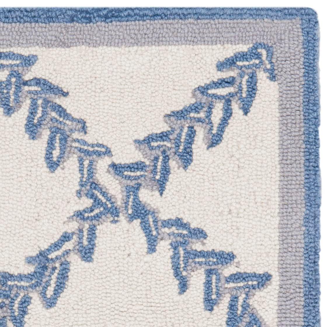 Chelsea HK230 Hand Hooked Accent Rug - Ivory/Light Blue - 1'8"x2'6" - Safavieh.