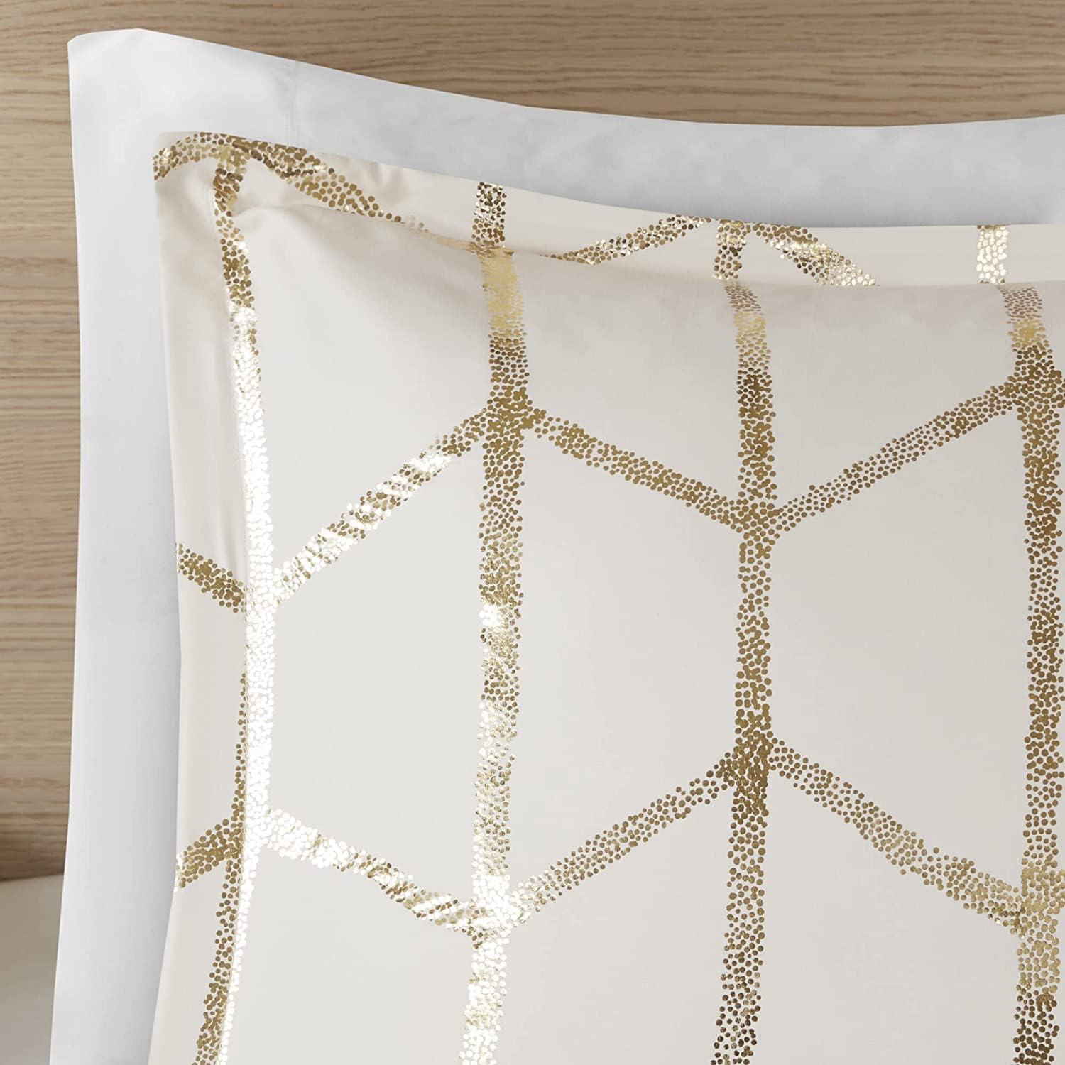 Intelligent Design Raina Metallic Printed Comforter Set