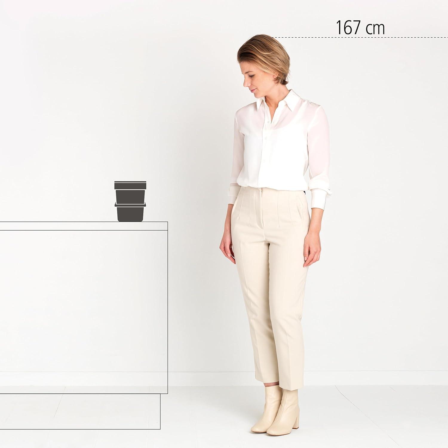 Jade Green Plastic Kitchen Compost Bin with Handle