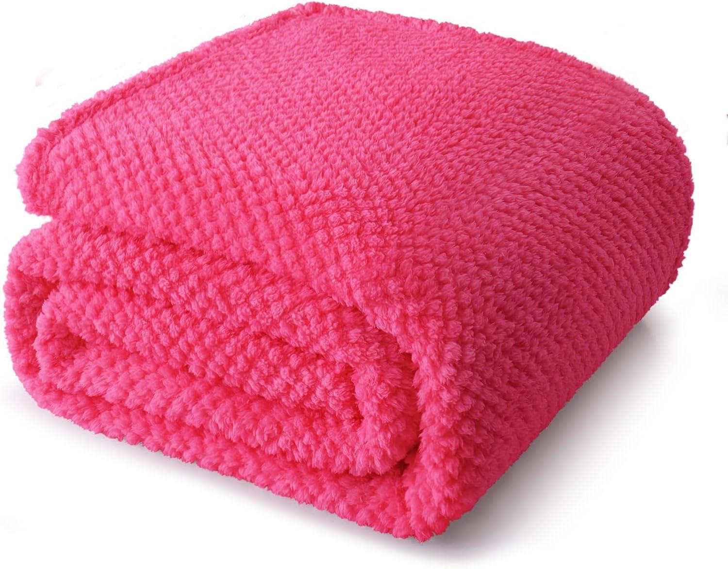 Pavilia Hand Woven Throw Blanket