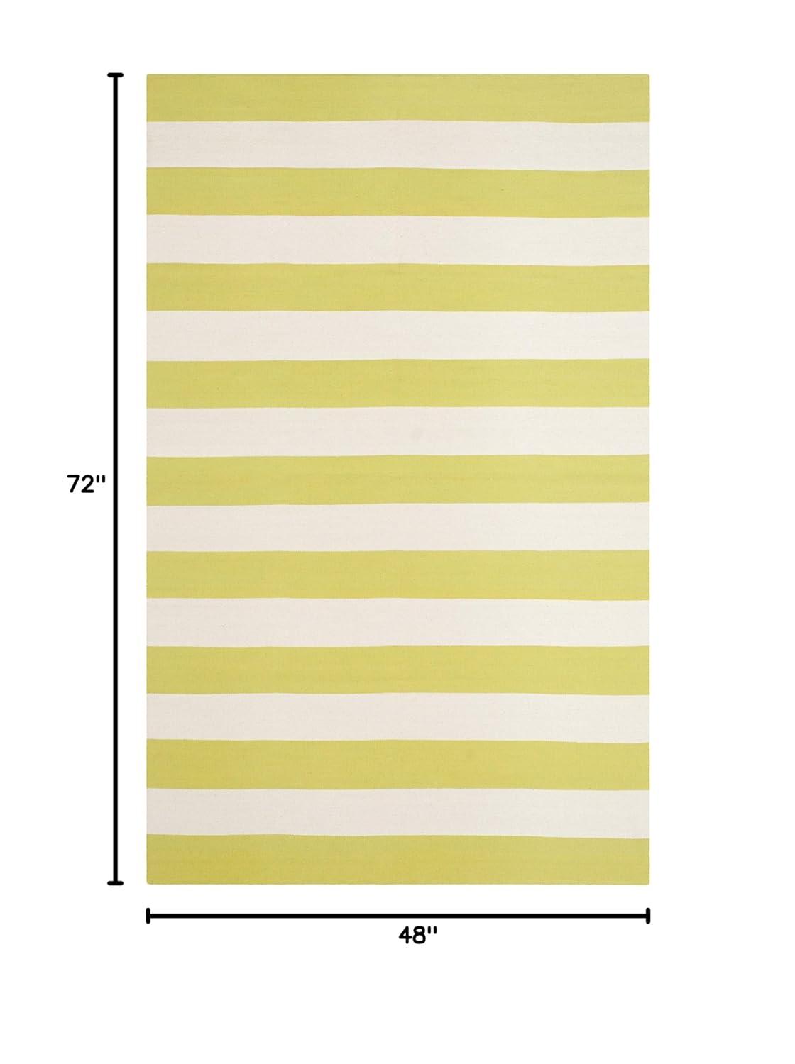Montauk MTK712 Hand Woven Indoor Accent Rug - Green/Ivory - 4'x6' - Safavieh
