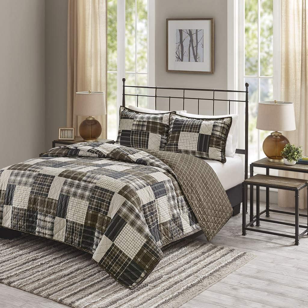 Timber 3 Piece Reversible Printed Quilt Set