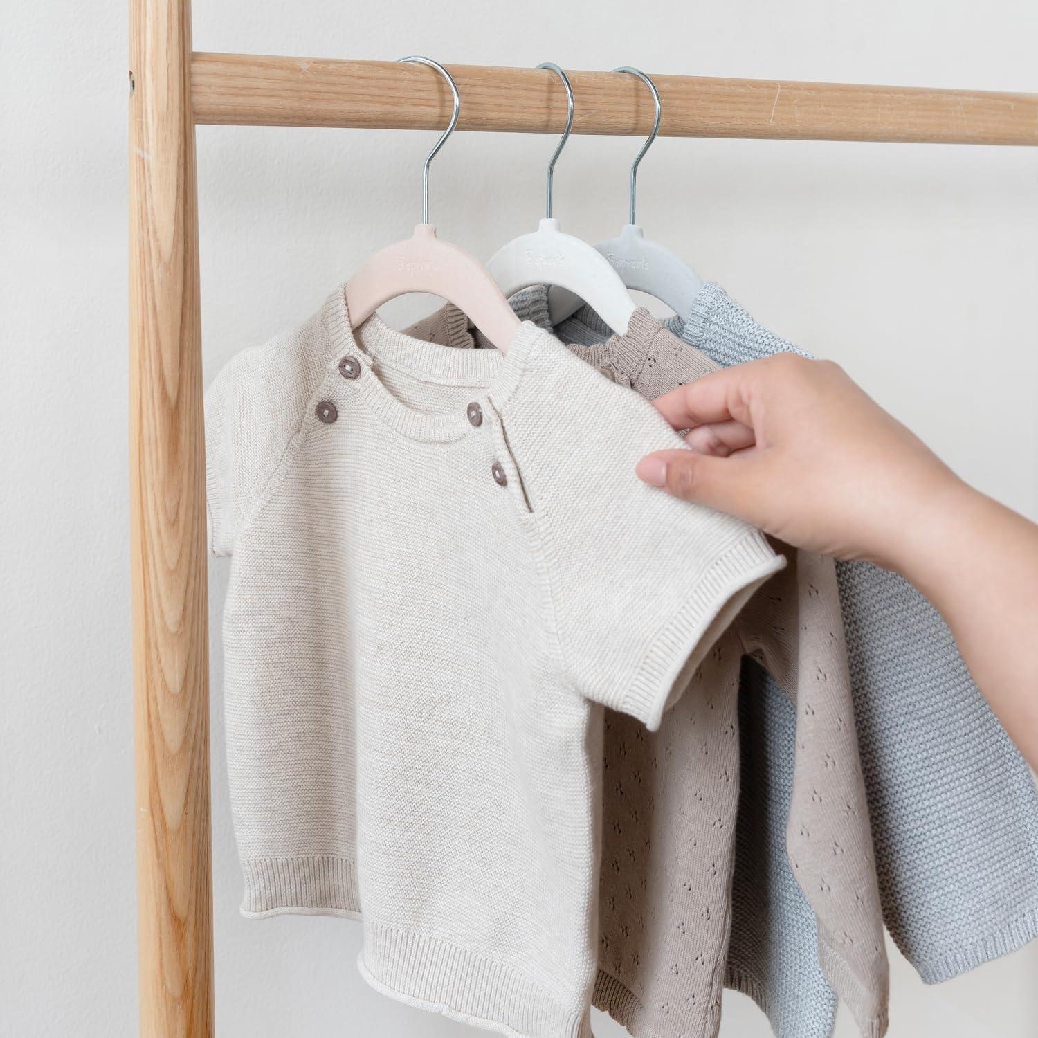 3 Sprouts 3 Sprouts -  Non-Slip Velvet Hangers for Baby Clothes - Pack of 30 - Blue (Set of 30)