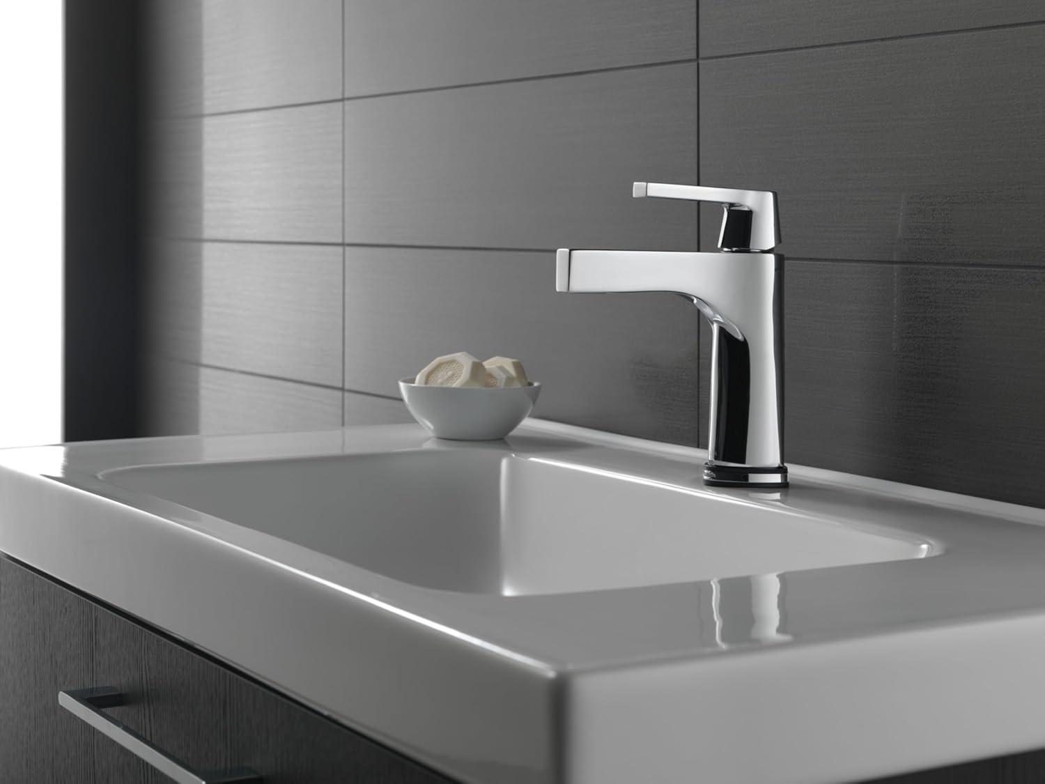 Zura Single Hole Touch2O Bathroom Faucet with Touchless Technology