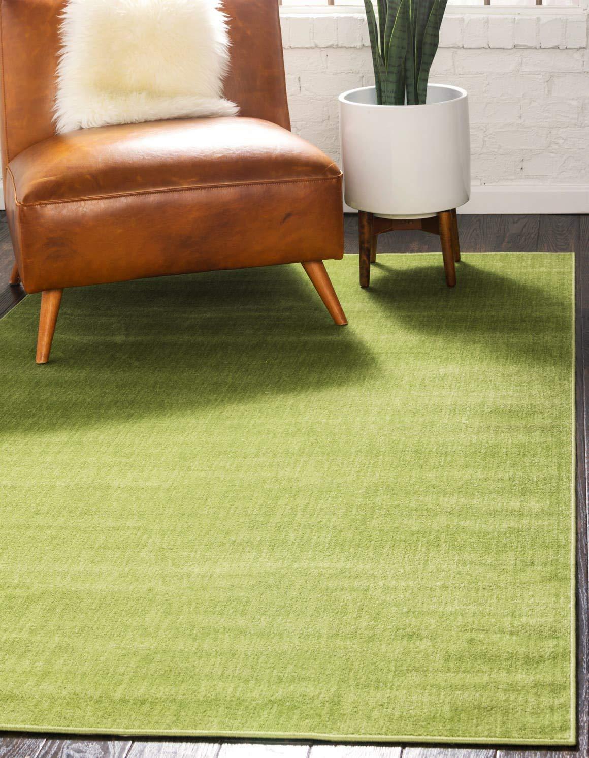 Unique Loom Williamsburg Collection Area Rug - Solid (5'  x 8' Rectangle Green)