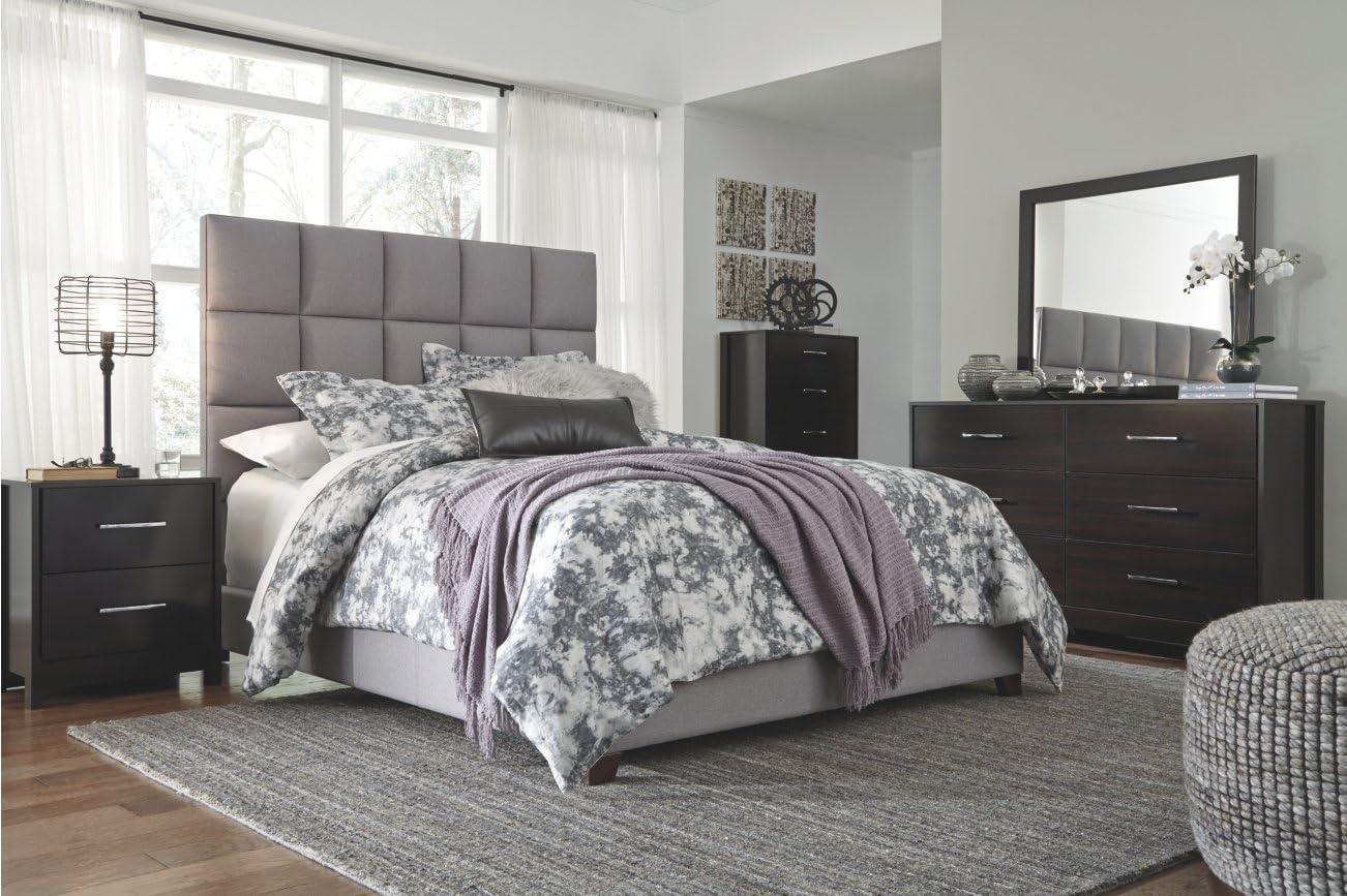 Modern Gray Queen Upholstered Bed with Tufted Nailhead Headboard