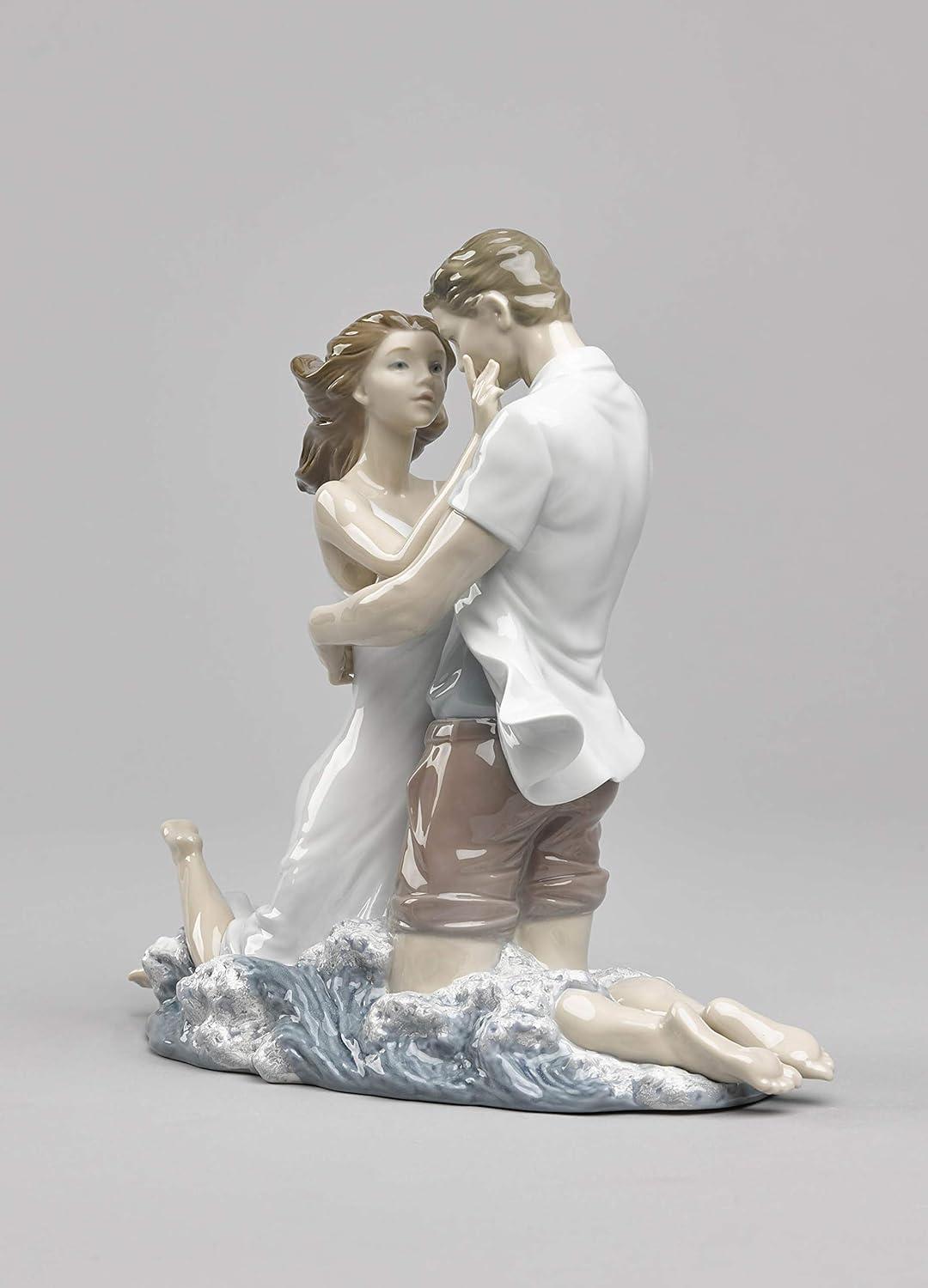 Lladro You're Everything to Me Couple Figurine