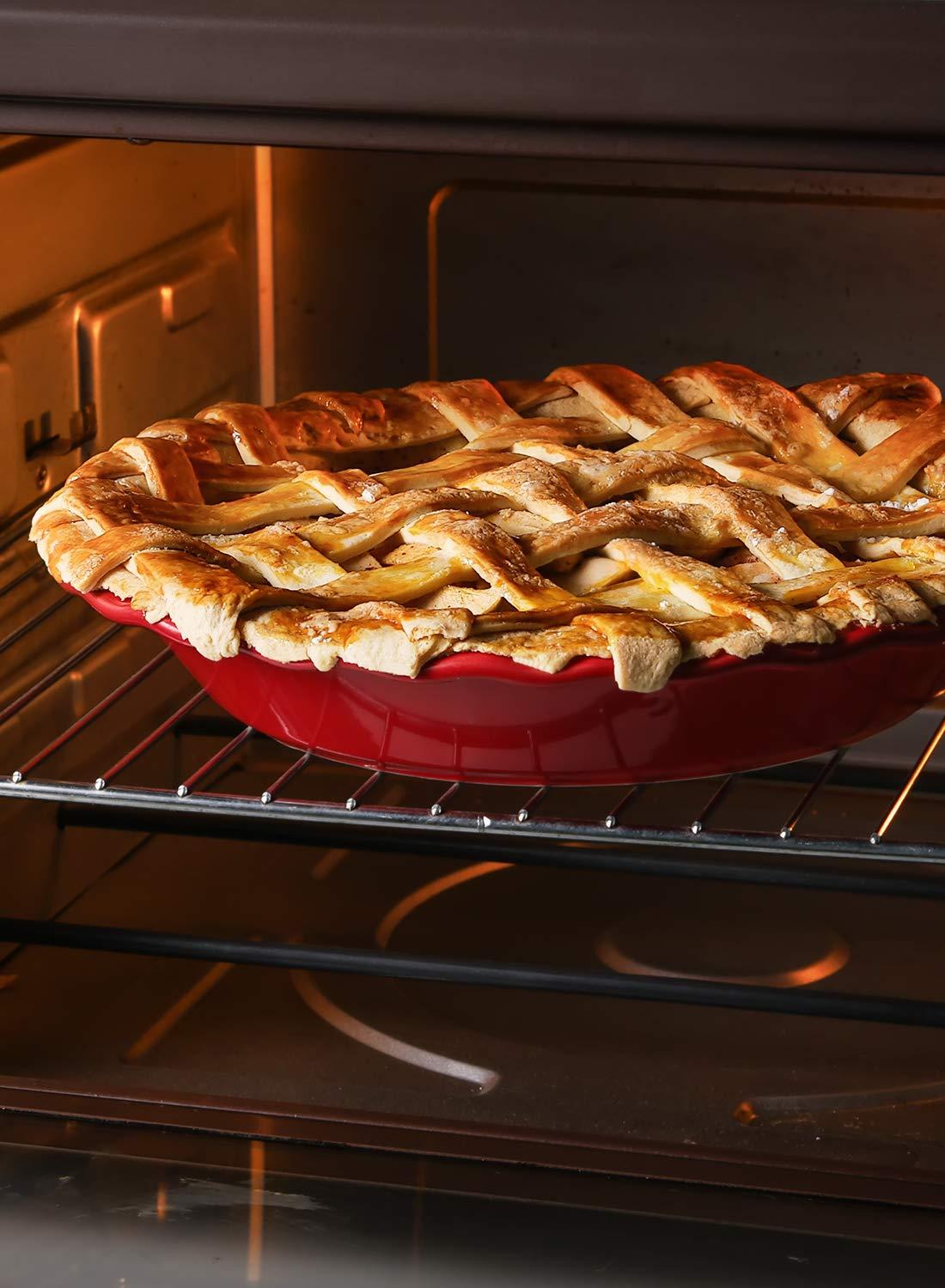 LE TAUCI Ceramic Pie Pans for Baking, 9 Inches Pie Plate for Apple Pie, Pecan Pie, 36 Ounce Deep Dish Pie Pan, Set of 2, Red