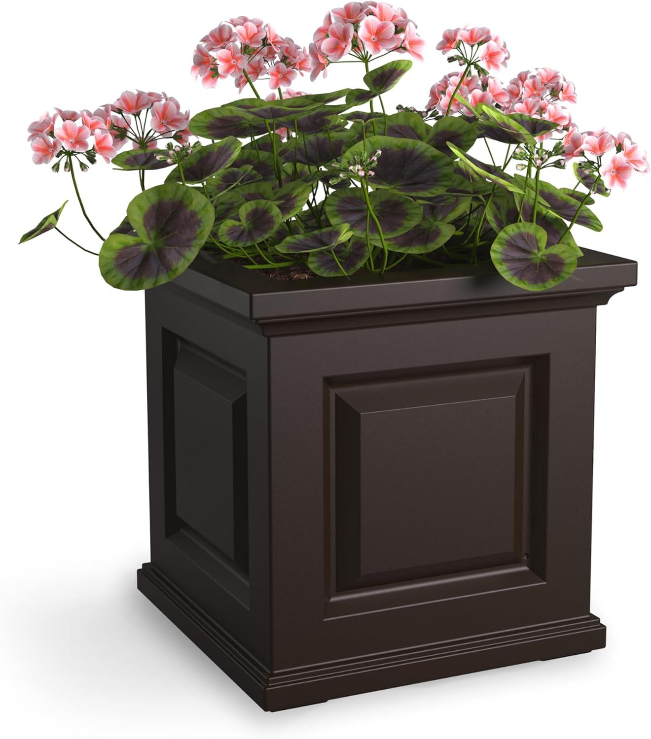 Mayne Inc. Nantucket Square Resin Planter Box with Water Reservoir