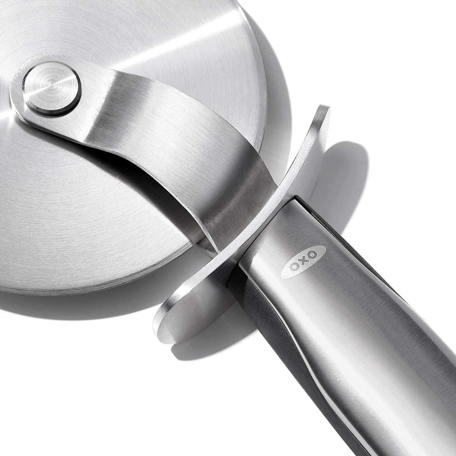 Stainless Steel 4" Pizza Wheel with Soft Grip