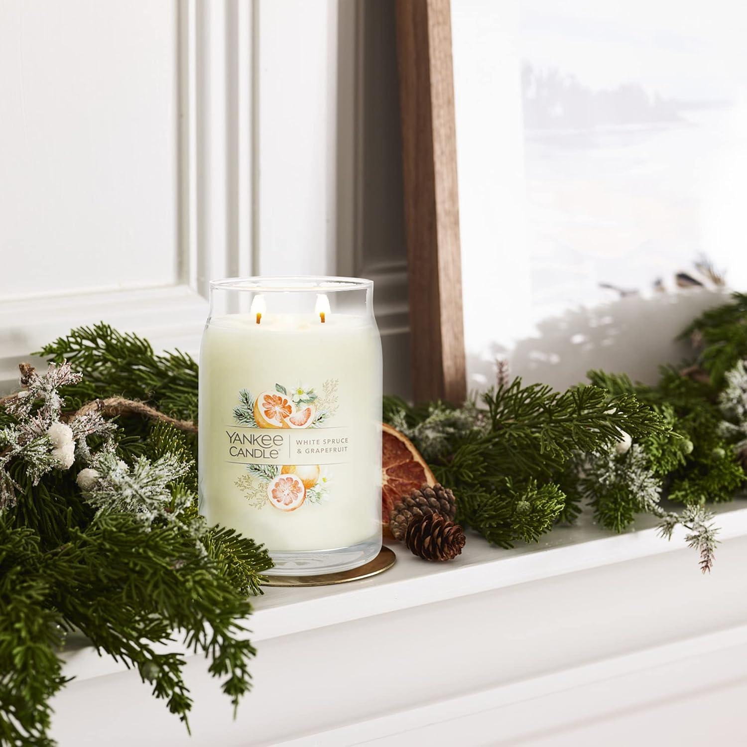 White Spruce and Grapefruit Scented Soy Jar Candle