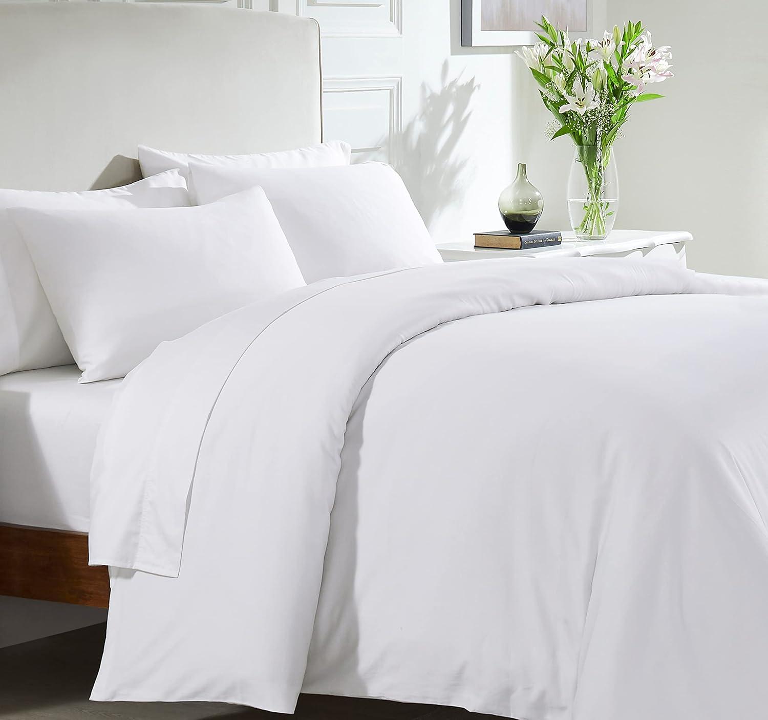 King Size White Cotton Sateen Duvet Cover with Button Closure