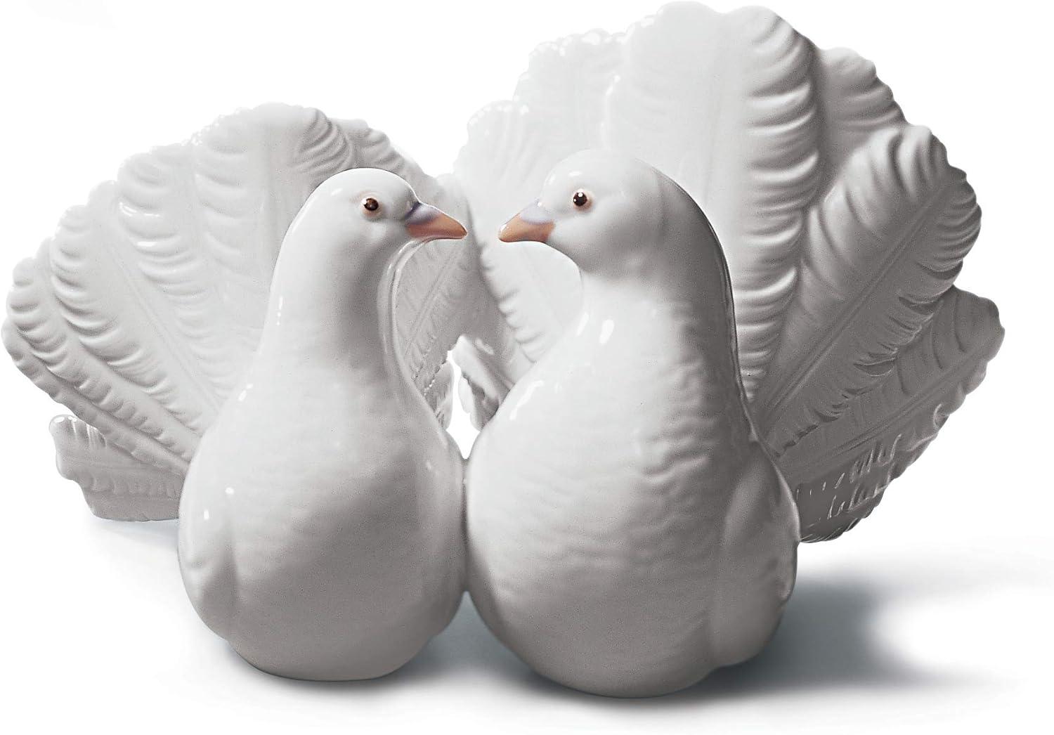 Lladro Couple of Doves Figurine