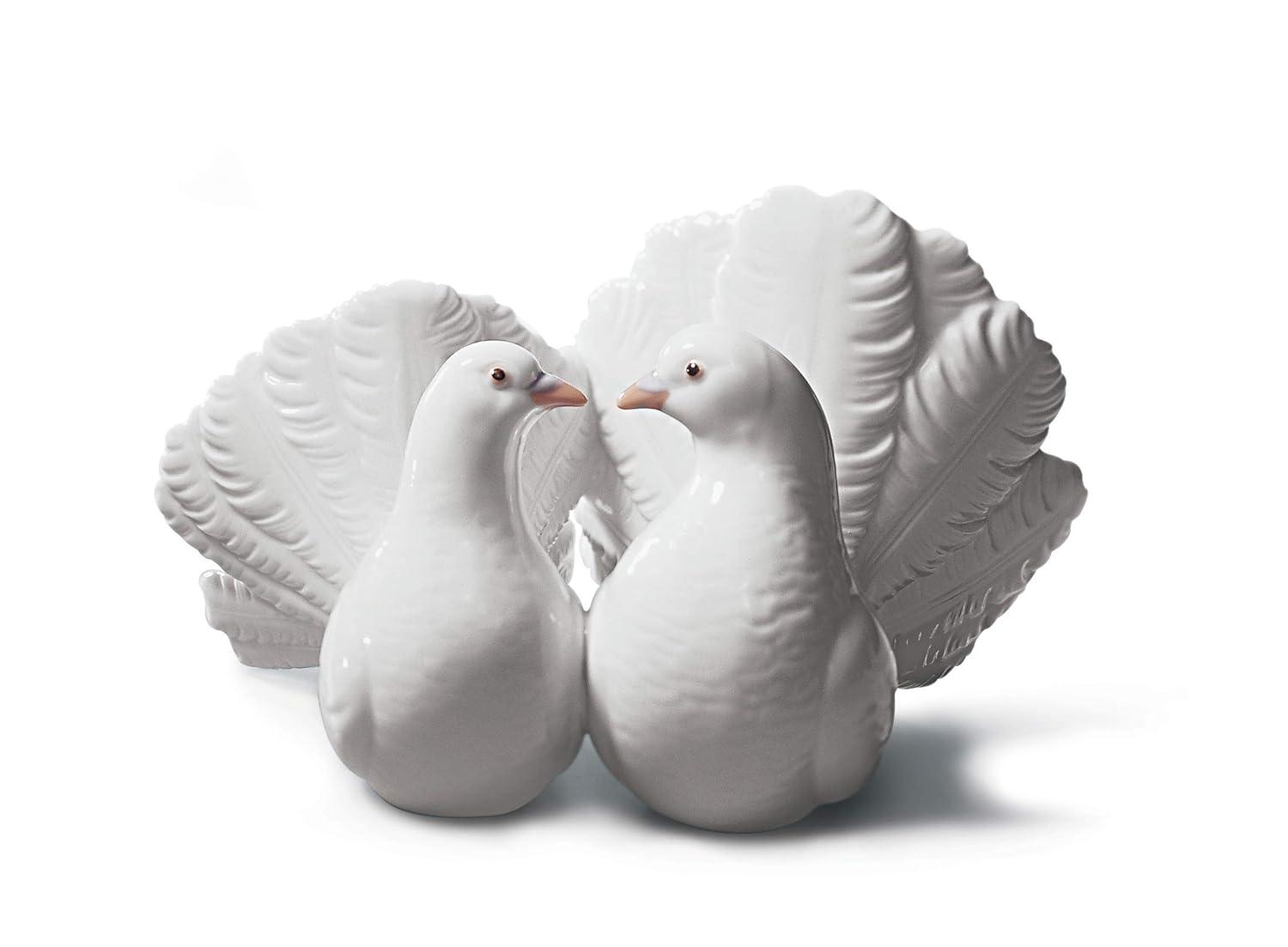 Lladro Couple of Doves Figurine