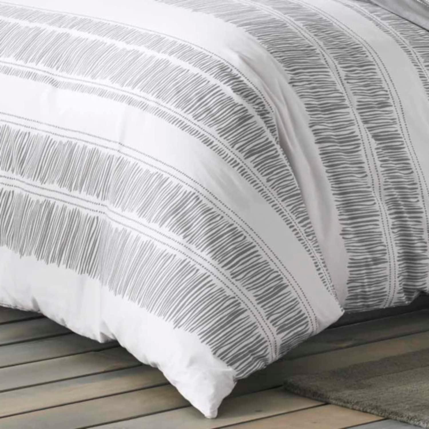 Ziggy Reversible Modern & Contemporary Comforter Set