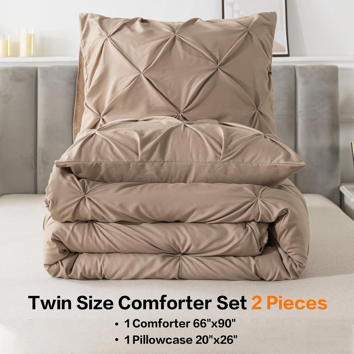 Traditional Pintuck Pleat Microfiber 3-Piece Comforter Set