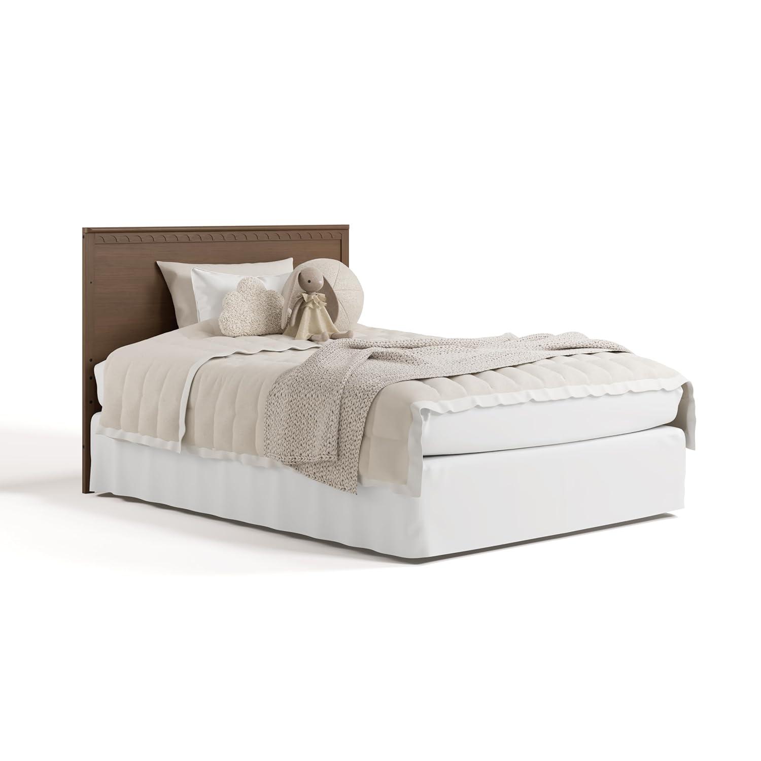 Sasha 5-In-1 Convertible Crib With Drawer