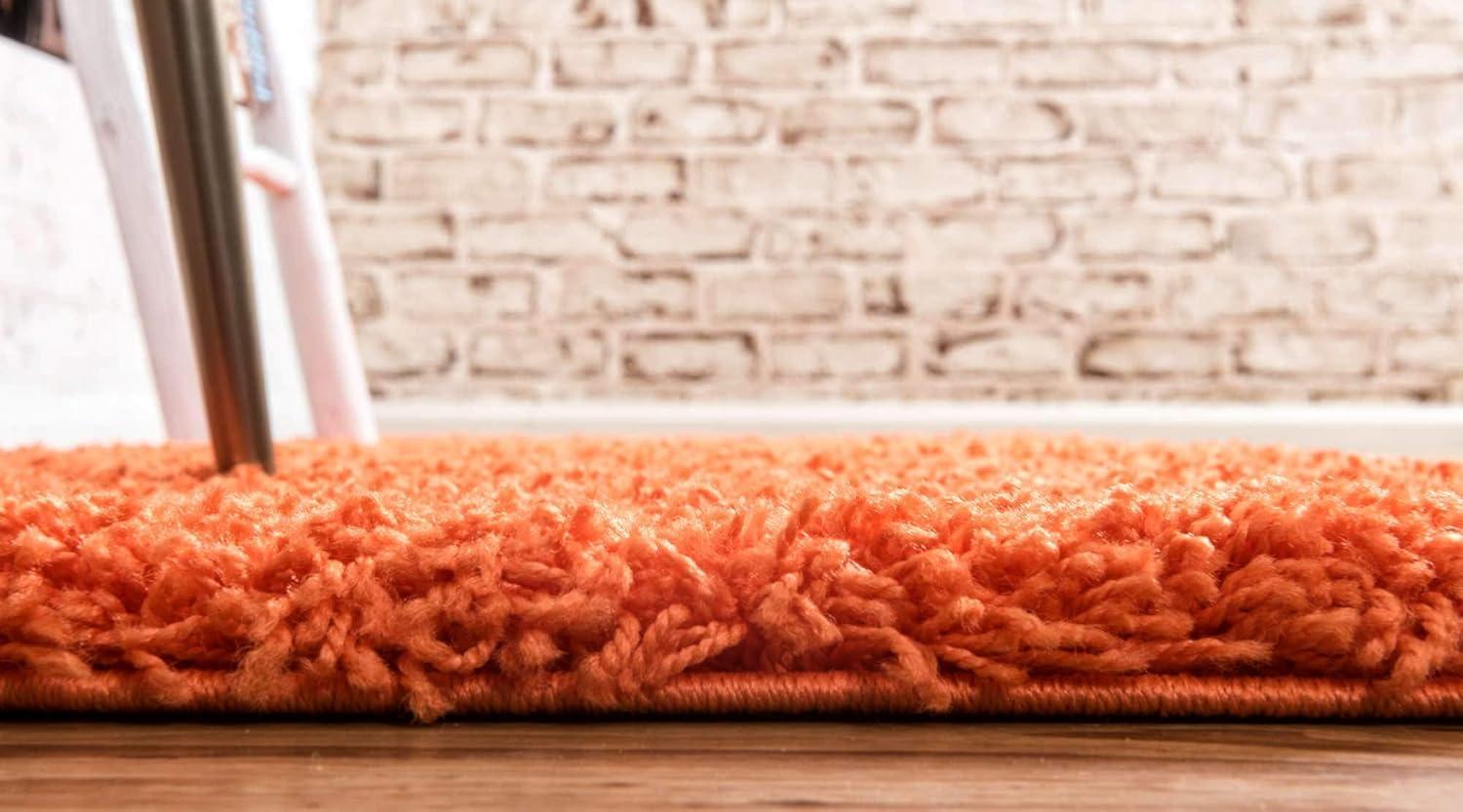 Unique Loom Solid Shag 2 x 6 (ft) Loomed Polypropylene Tiger Orange Rectangular Indoor Solid Runner rug