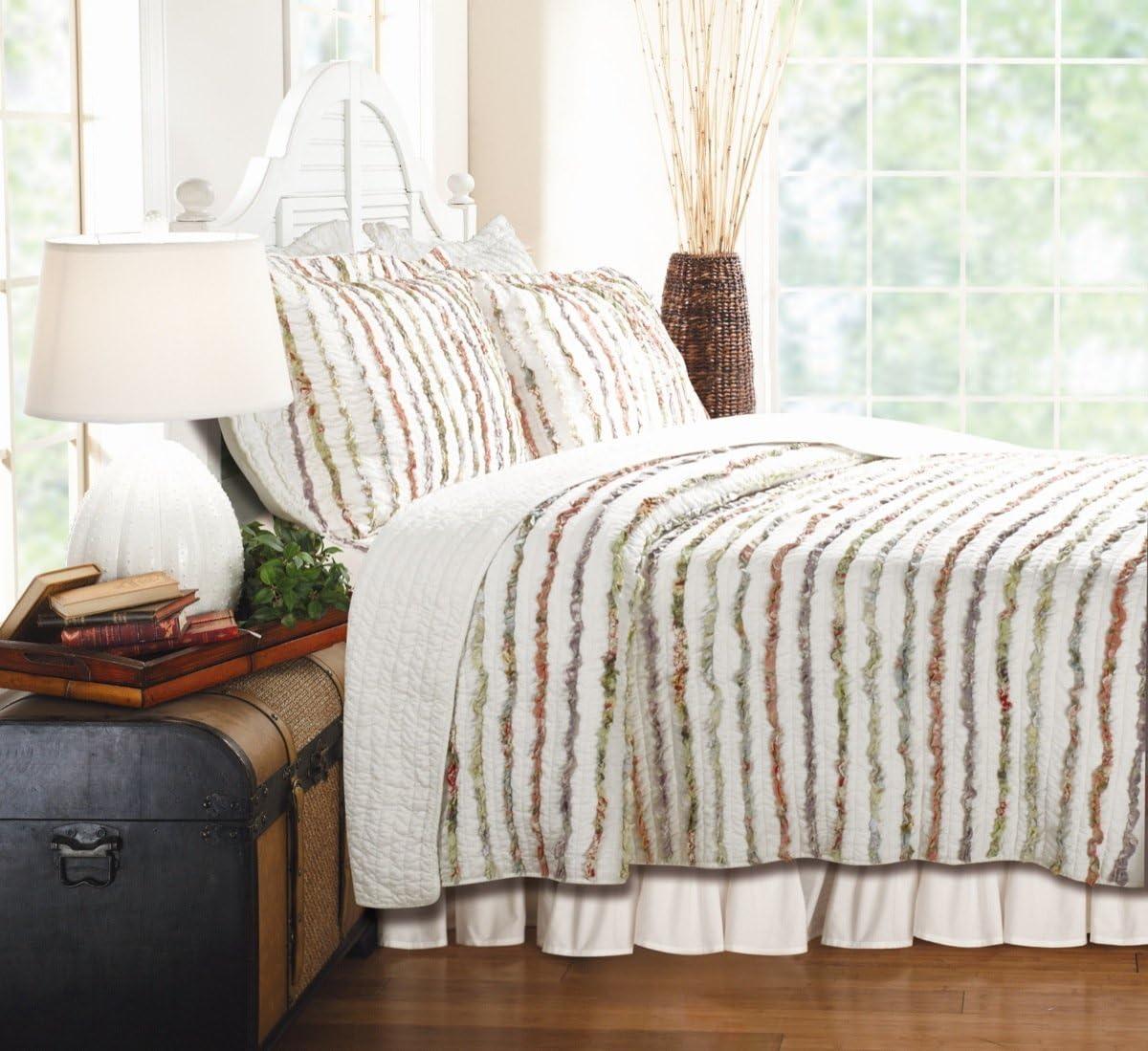 Greenland Home Fashions Bella Ruffle Cotton Modern Farmhouse Quilt Set & Reviews | Wayfair