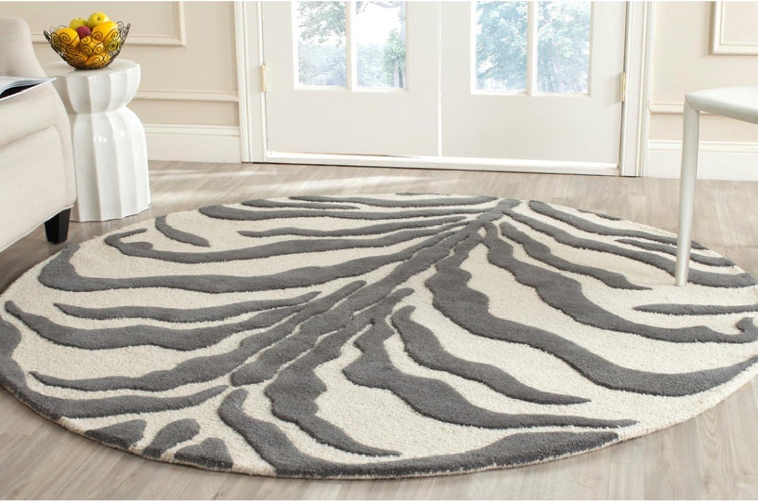 SAFAVIEH Cambridge Leah Animal Stripes Wool Area Rug, Ivory/Brown, 5' x 8'