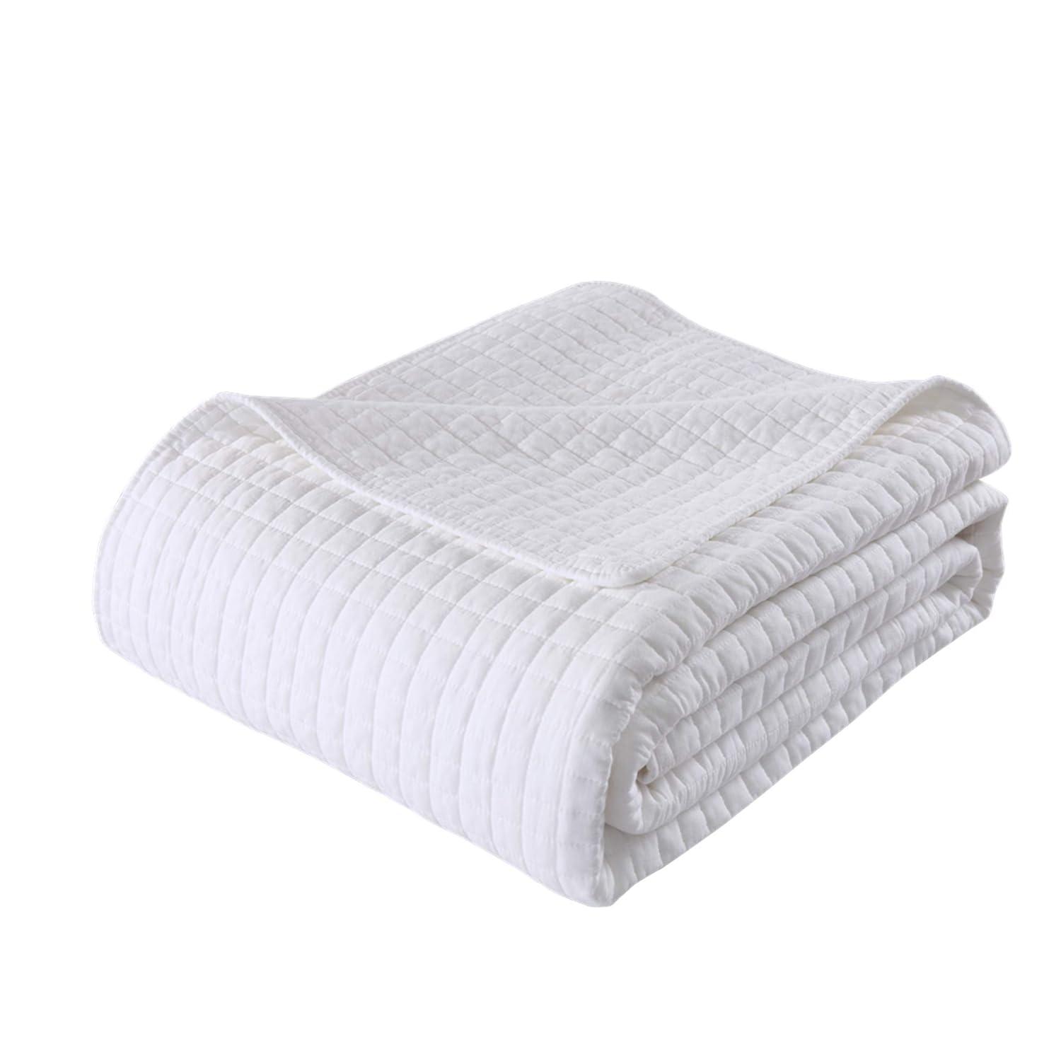 MarCielo WhiteCT Quilt Peony Cotton Geometric Shapes Quilt Set