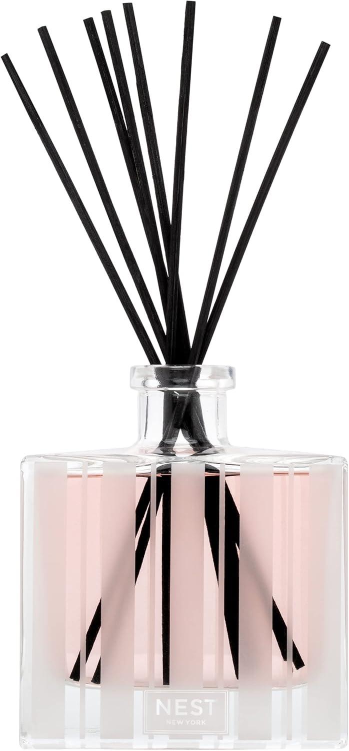 Nest Fragrances Himalayan Salt And Rosewater Reed Diffuser