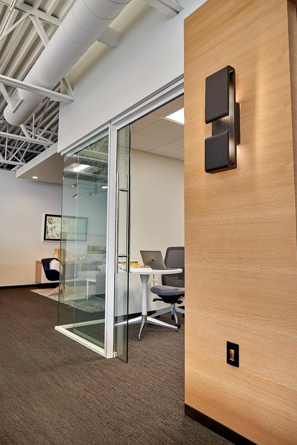 Luna Horizontal 120v 2700K Integrated LED Step Light