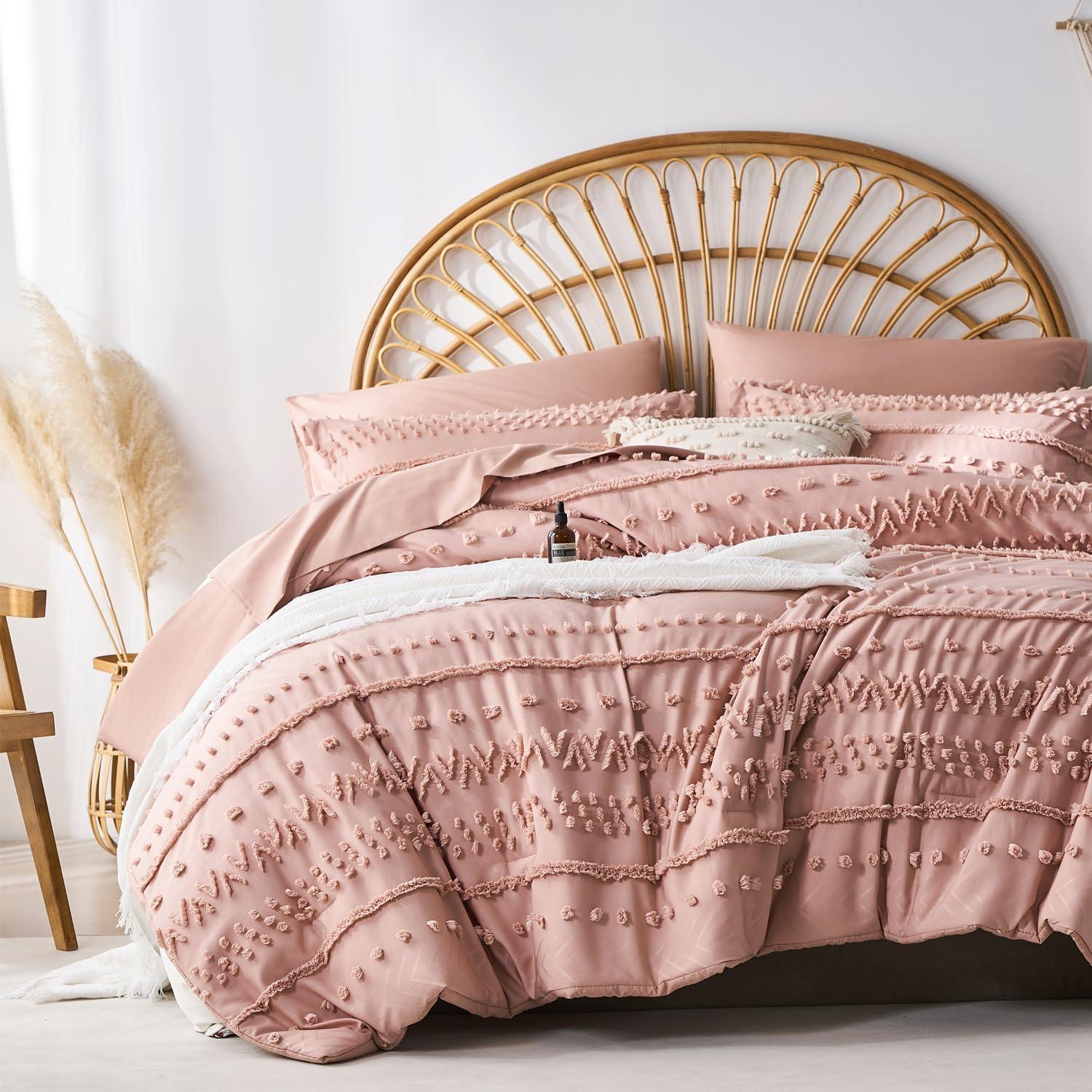 akkialla King Size Comforter Set 7 Pieces,Pink Boho Tufted Bedding Comforter Sets in King Size for All Seasons,Bed in a Bag with Comforter,Flat Sheet,Fitted Sheet,Pillowcases and Shams(Pink,King)