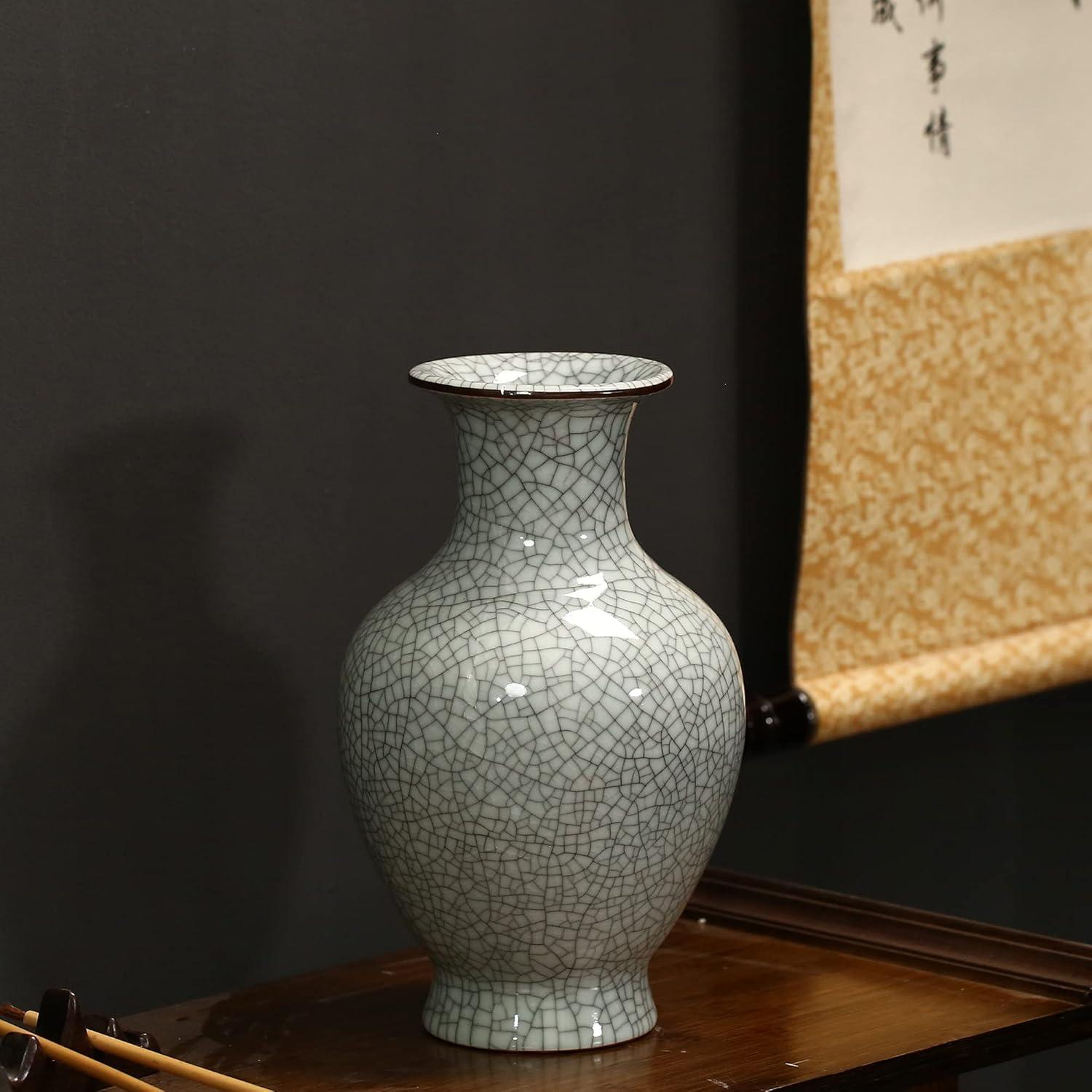 Green Ceramic Vase for Home Decor, Rustic Oriental Vases, Glazed Decorative Farmhouse Vase for Mantel, Table, Bookshelf, Living Room Decoration(Green)