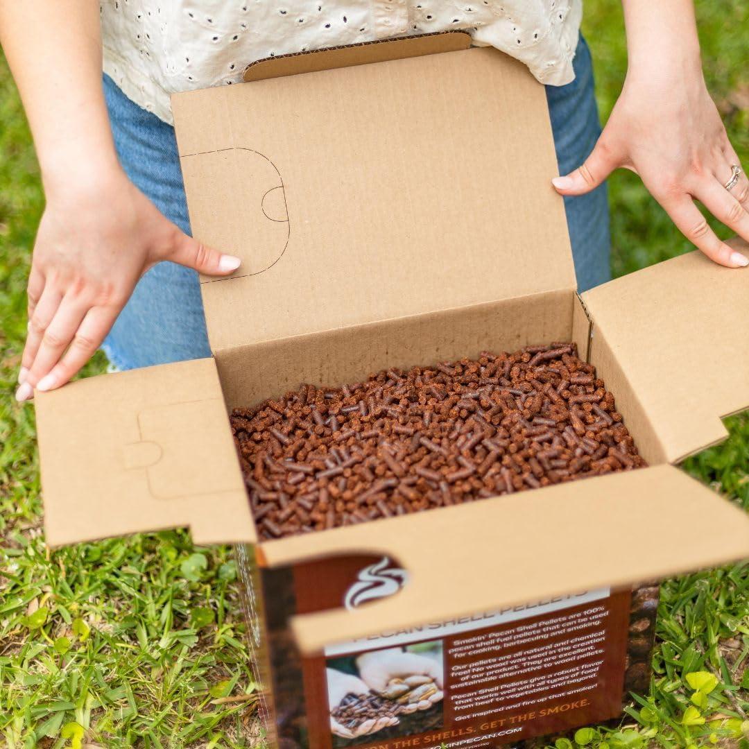 Smokin' Pecan 20 lb Box of 100% Natural Pecan Shell Pellets
