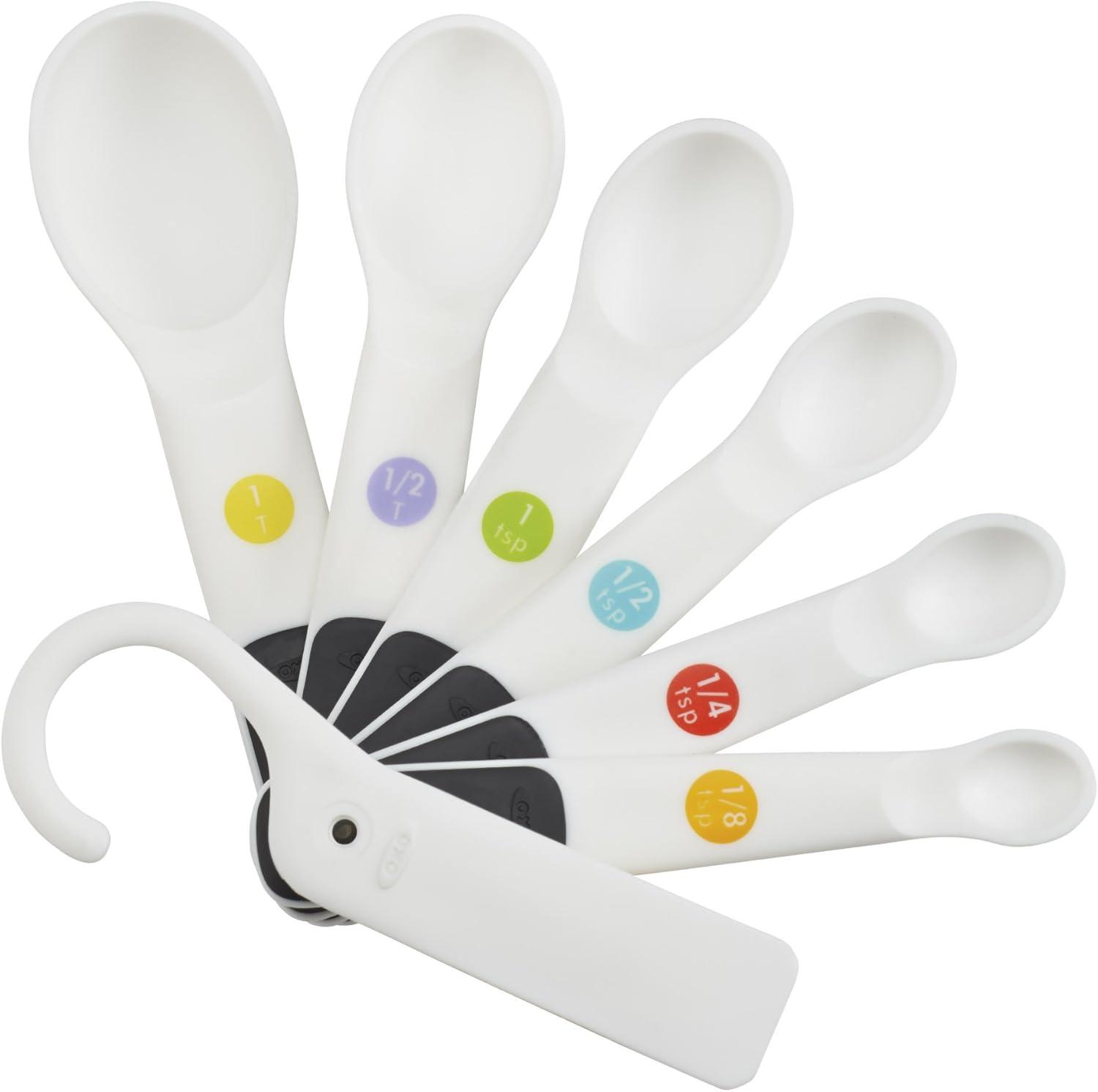 White Plastic Measuring Spoons Set with Scraper