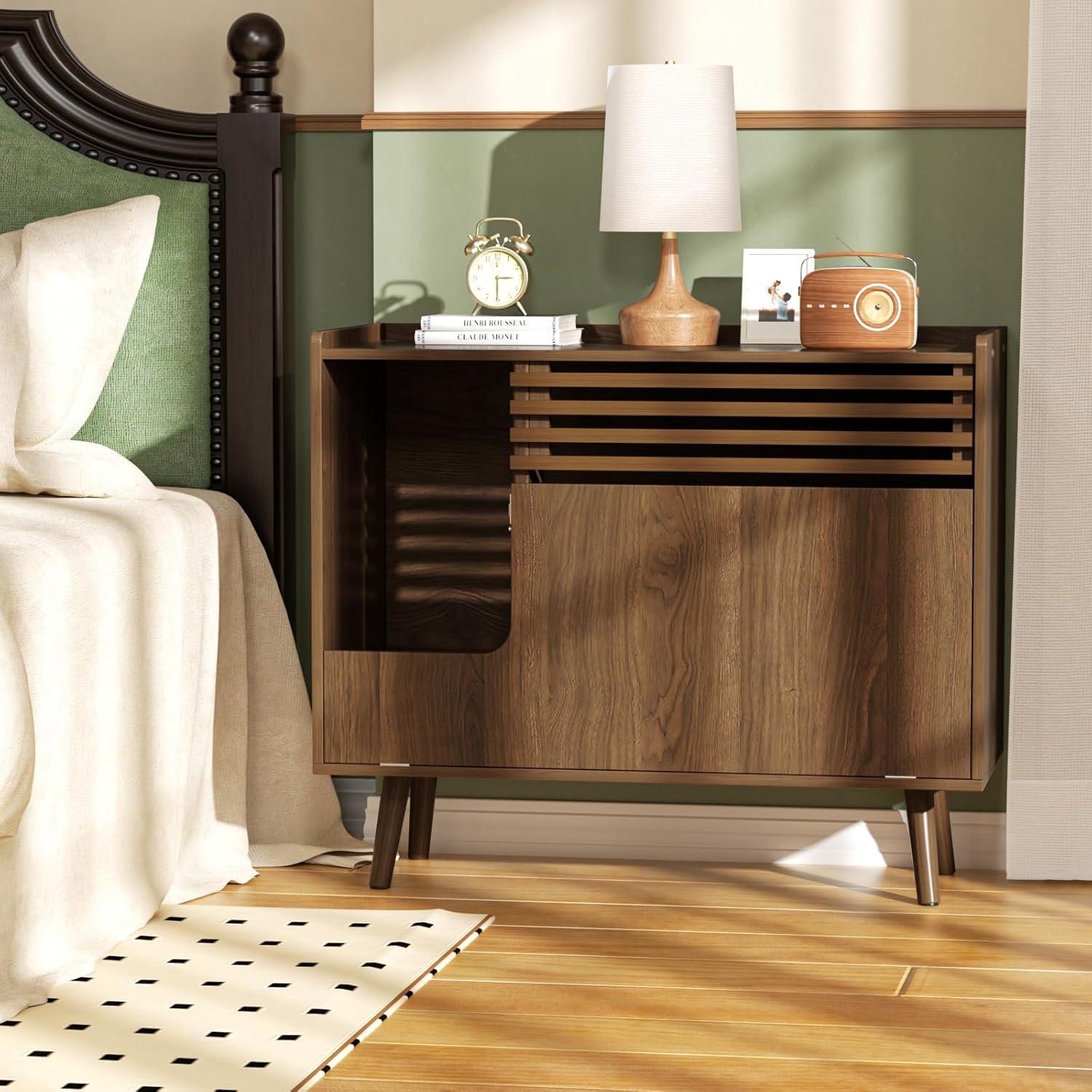 Archie & Oscar™ Cat Litter Box Enclosure With Cat Scratch Pad