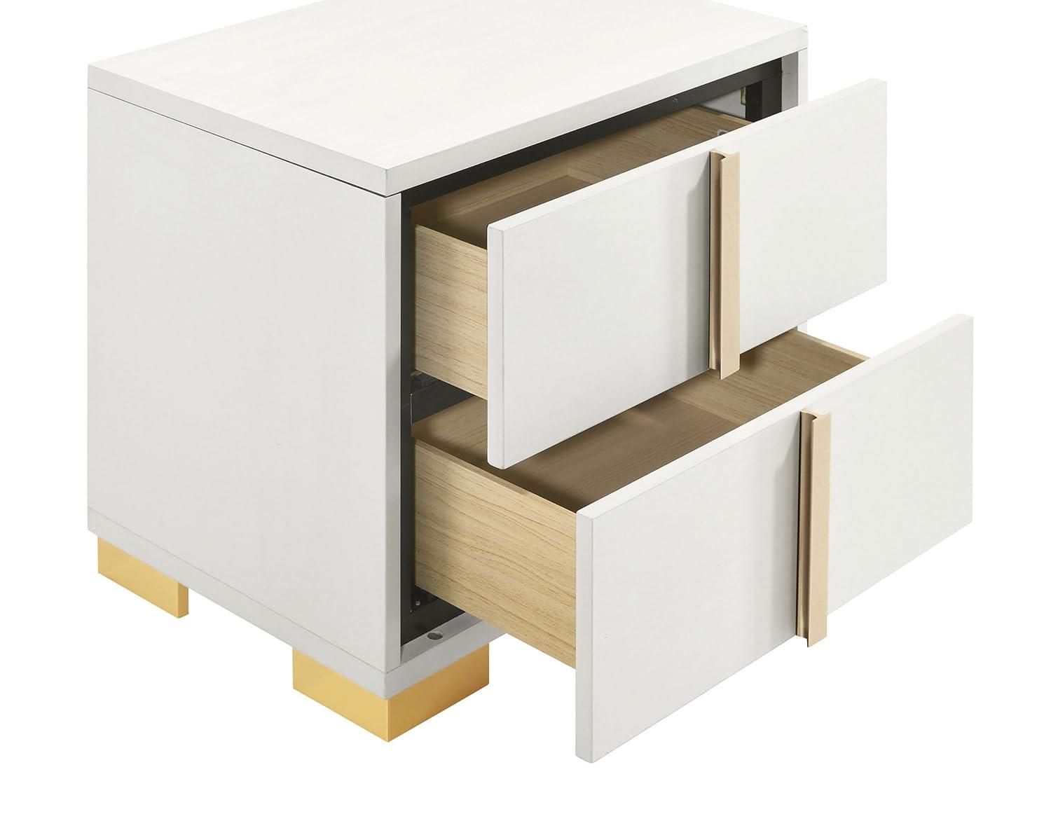 Coaster Company 4-Piece Contemporary Wood Queen Bedroom Set, White/Gold
