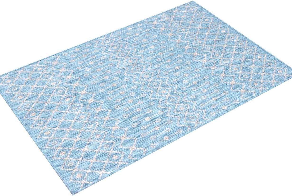 Light Aqua Trellis 6' x 9' Easy-Care Outdoor Rug