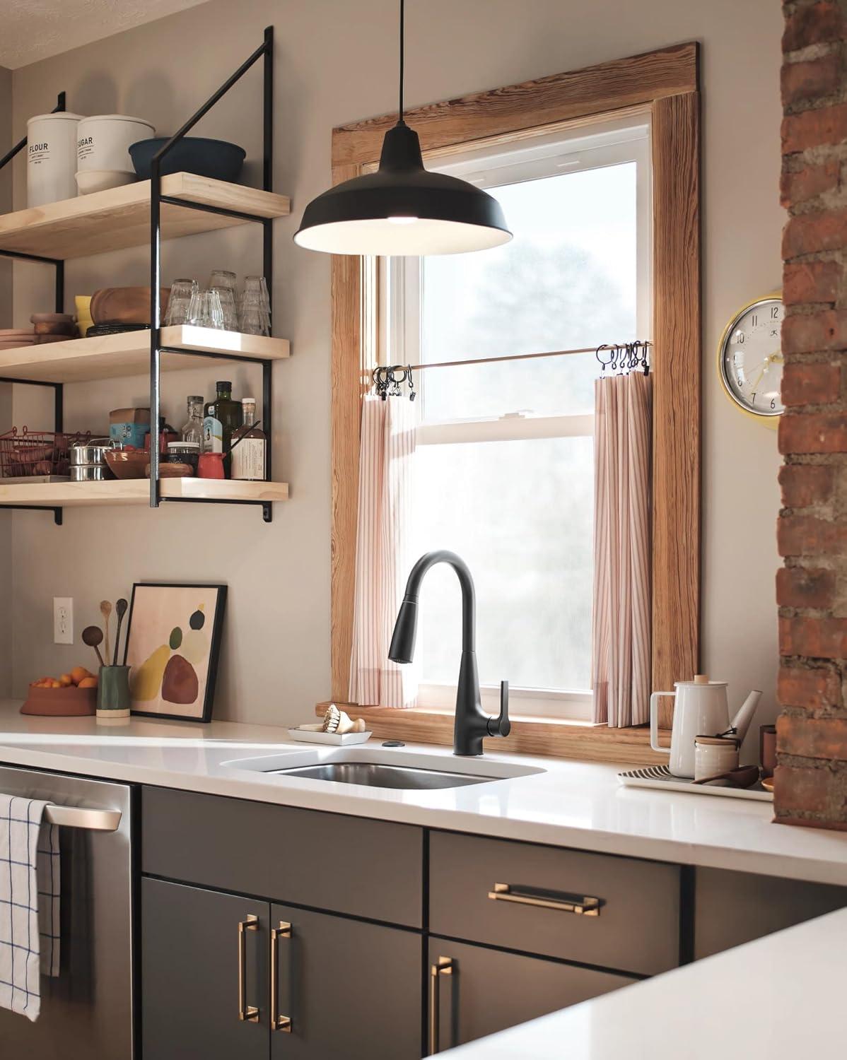 Haelyn Touchless Single-Handle Pulldown Sprayer Kitchen Faucet with MotionSense Wave and Power Clean