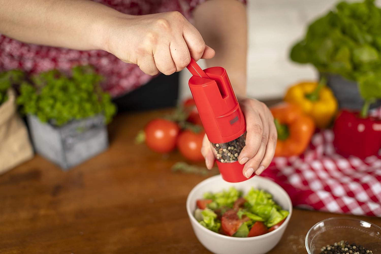 Red Plastic Ratchet Spice Grinder with Ceramic Mechanism