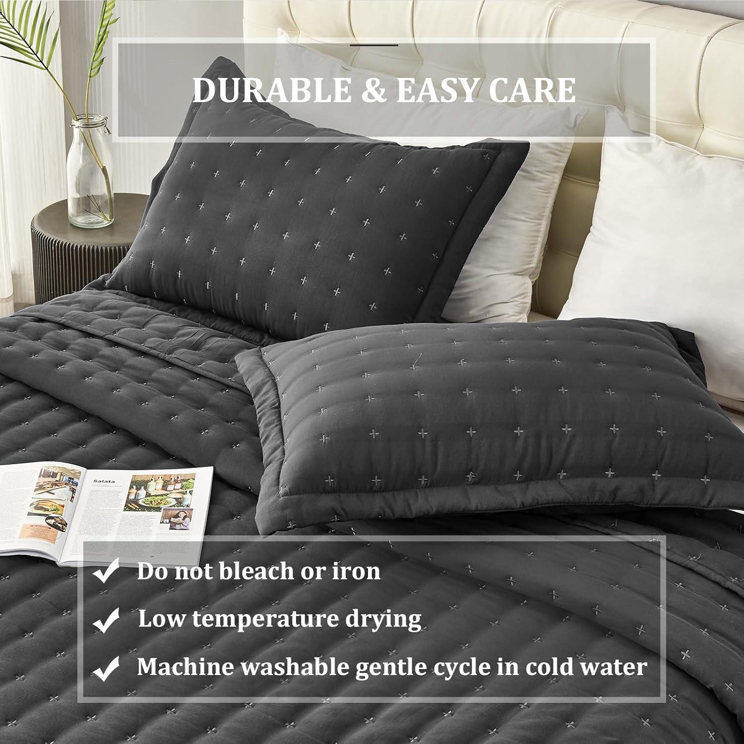 OFIXI King Size Quilt Bedding Sets with Pillow Shams, Lightweight Soft Bedspread Coverlet, Pre-Washed Microfiber Comforter Bed Cover, All Season Bedding Coverlets, 3 Pieces, 104x90 inches