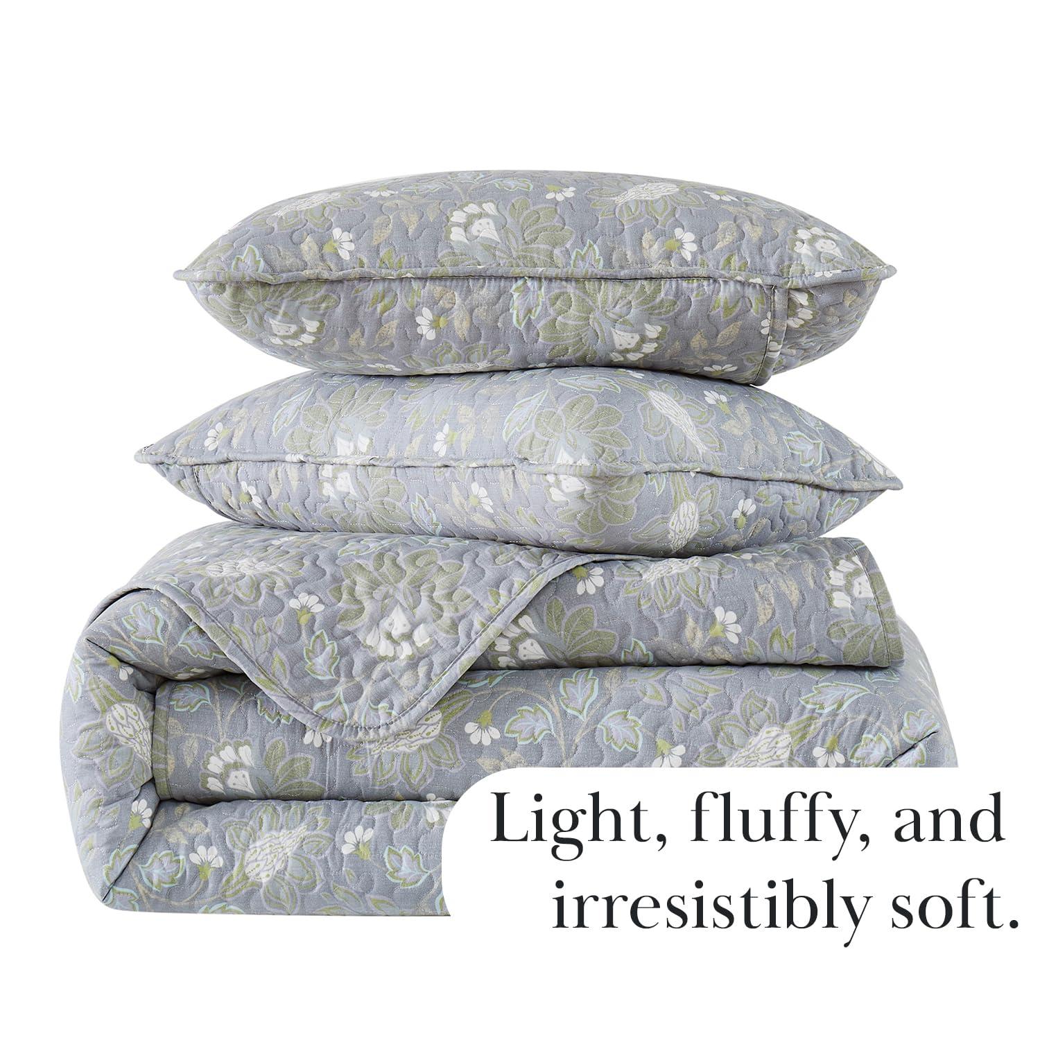 Southshore Fine Living Oversized Lightweight Infinite Blossom 3-Piece Quilt Set Blue Full / Queen