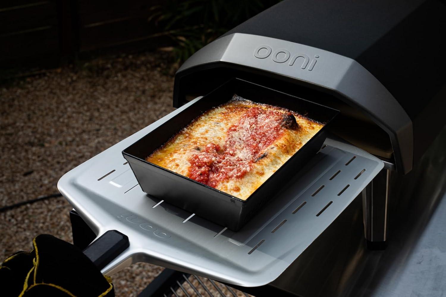 Small Non-Stick Aluminum Detroit-Style Pizza Pan with Lid